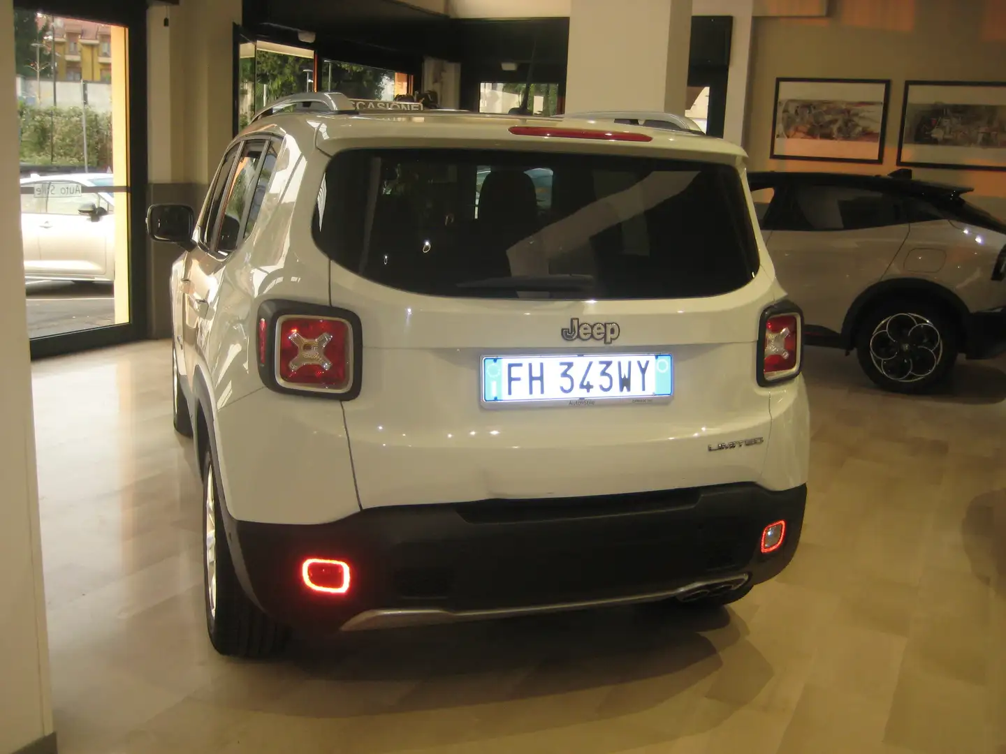 Jeep Renegade Renegade 1.6 mjt Limited fwd 120cv auto Bianco - 2
