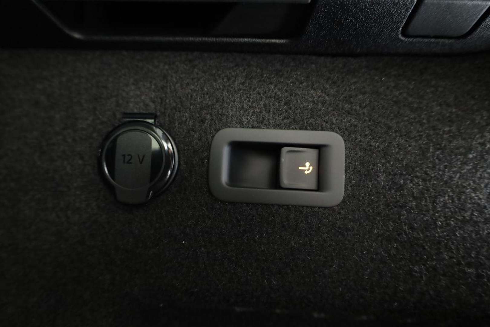 Volkswagen T-CROSS EHybrid Life - 2025 - Joinsteer - #13