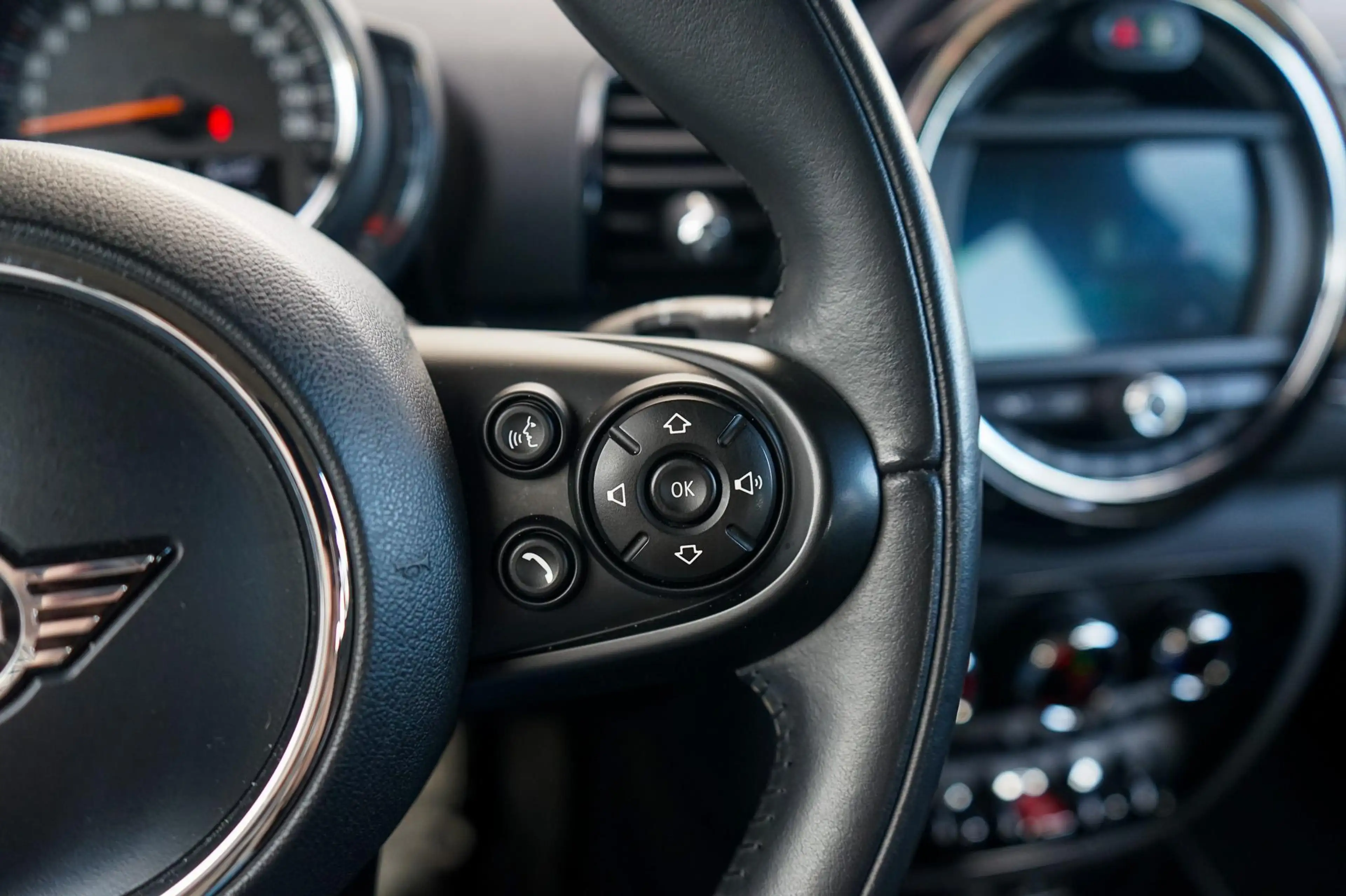 MINI One D Clubman 1.5 — photo 14