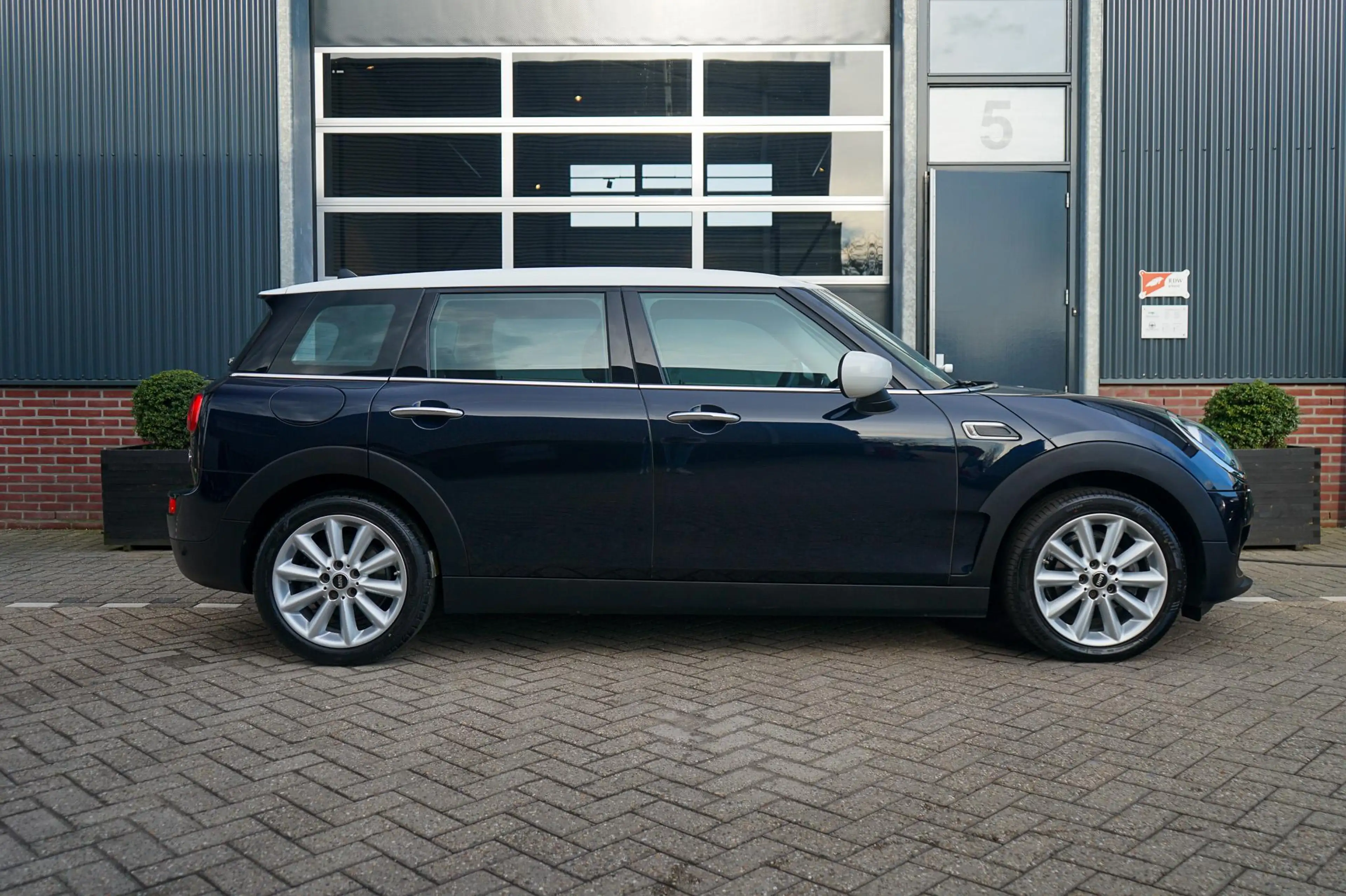 MINI One D Clubman 1.5 — photo 5
