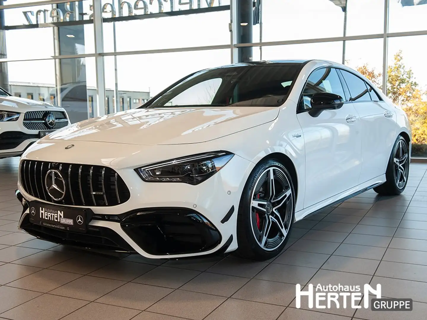 Mercedes-Benz CLA 45 AMG Mercedes-AMG CLA 45S 4M+NIGHT+AERODYNAMIK-P+360° Blanco - 1