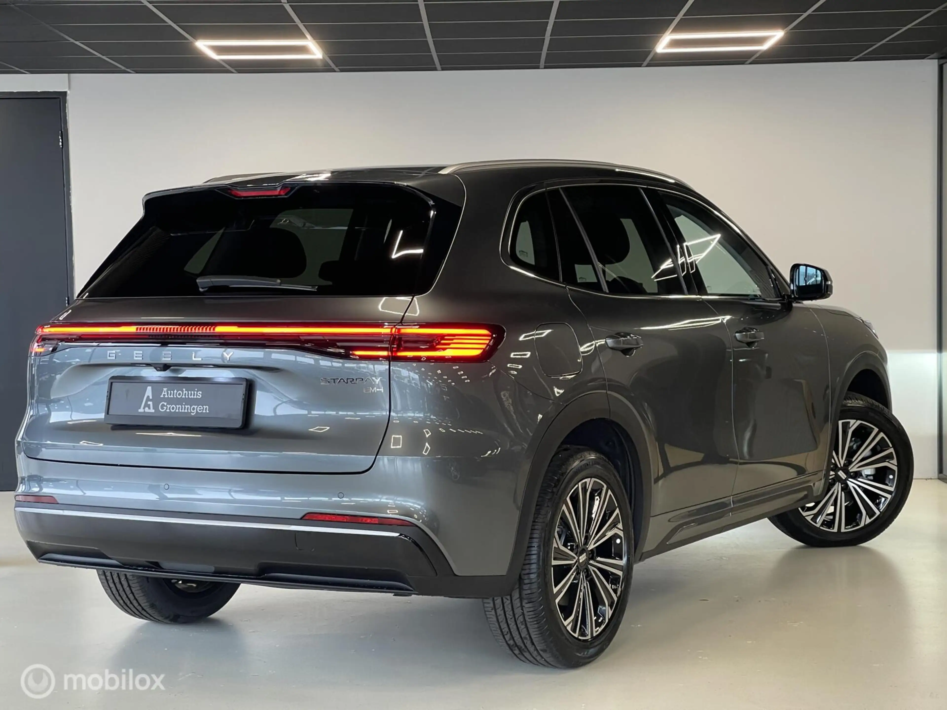 Geely Starray EM-i Max+ | 136 KM EV | Massage | Ventilatie | Pano | 3 — photo 11