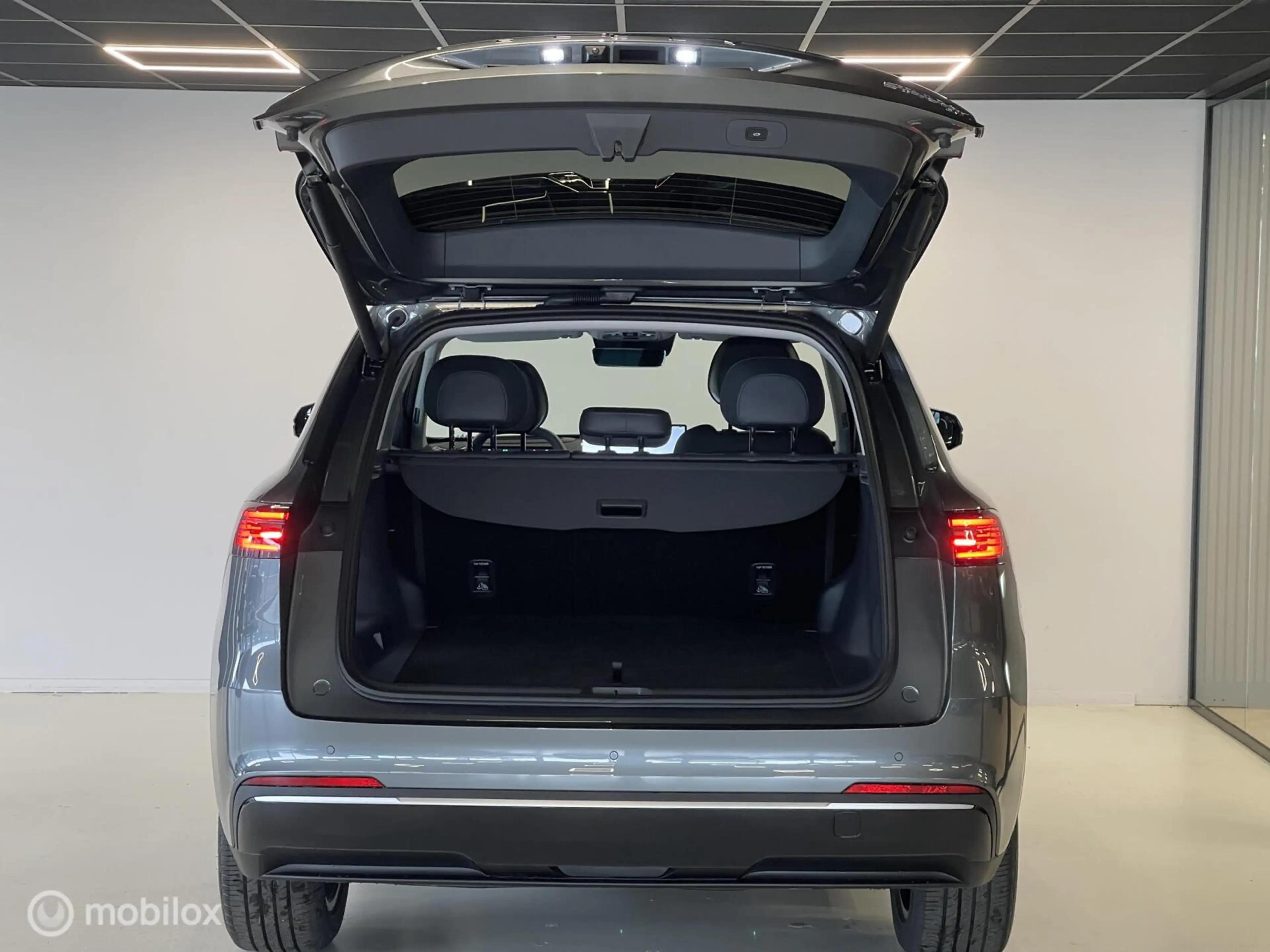 Geely Starray EM-i Max+ | 136 KM EV | Massage | Ventilatie | Pano | 3 — photo 8