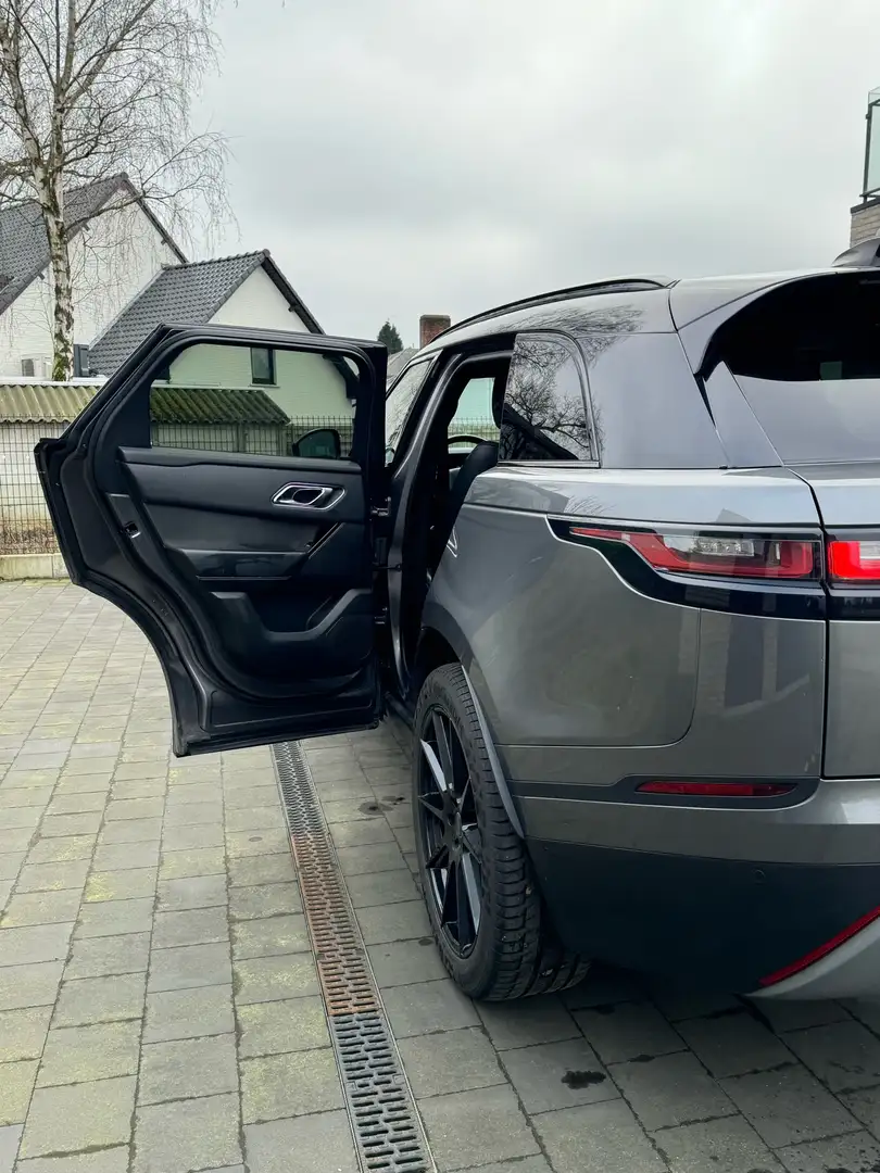 Land Rover Range Rover Velar Range Rover Velar 2018 - 2.0 TD4 4x4 -SUV/180pk Gris - 2