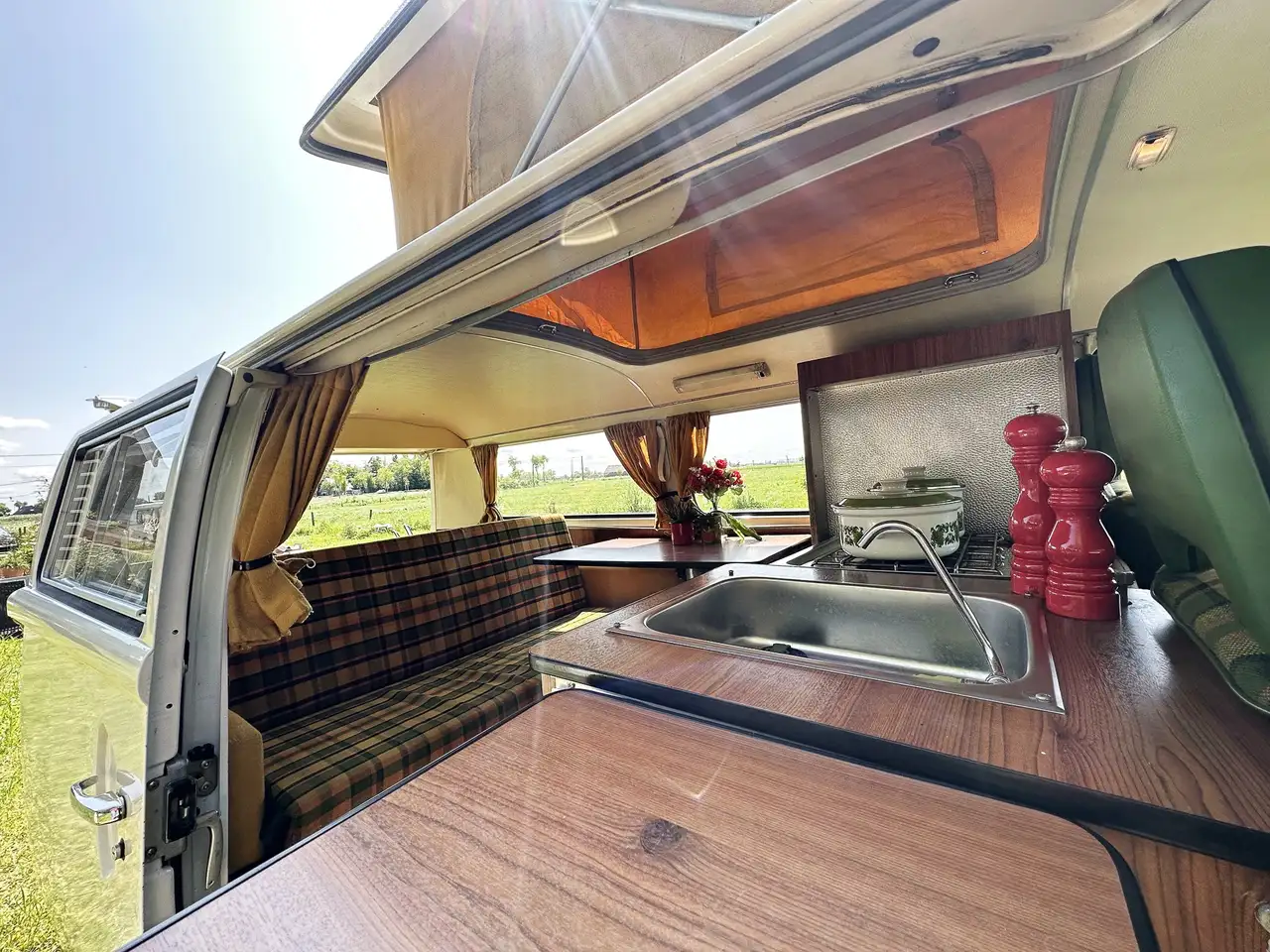 Volkswagen T2 Westfalia camper, foto 12