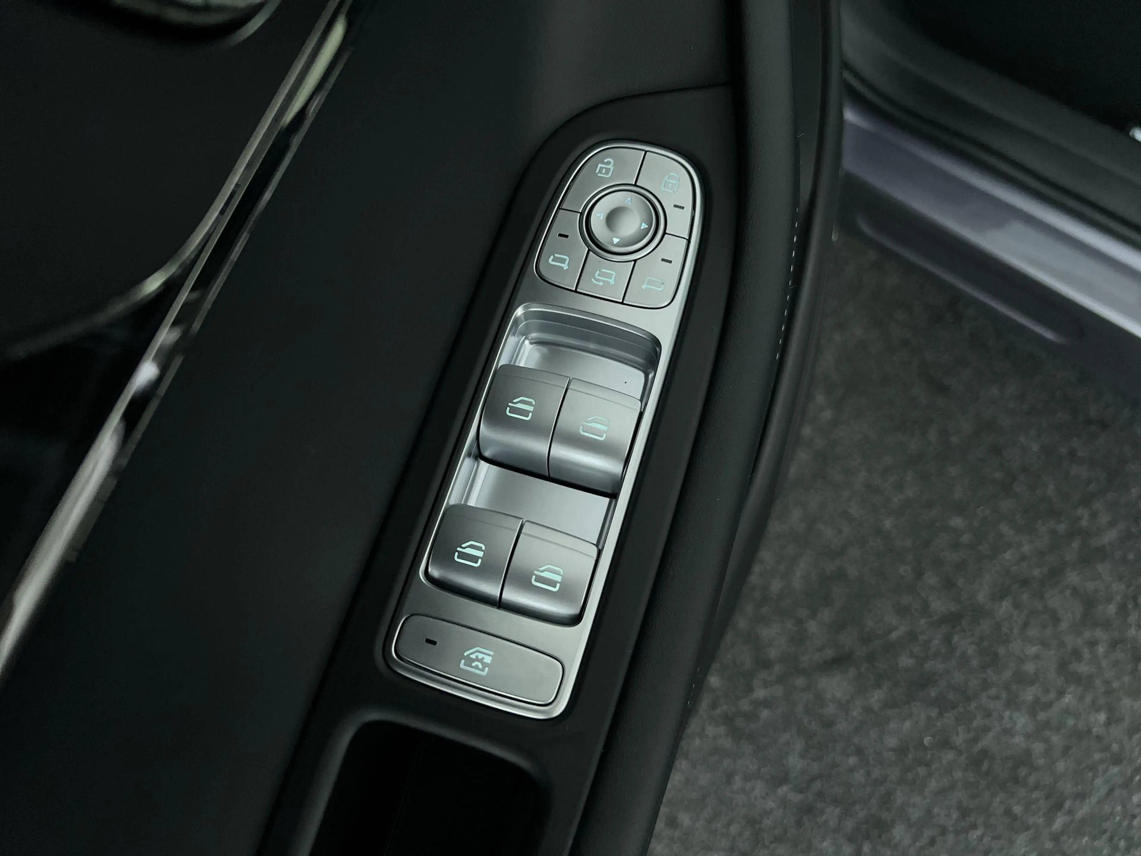 Omoda 5 1.6 T-GDi SHS-H Premium — photo 12
