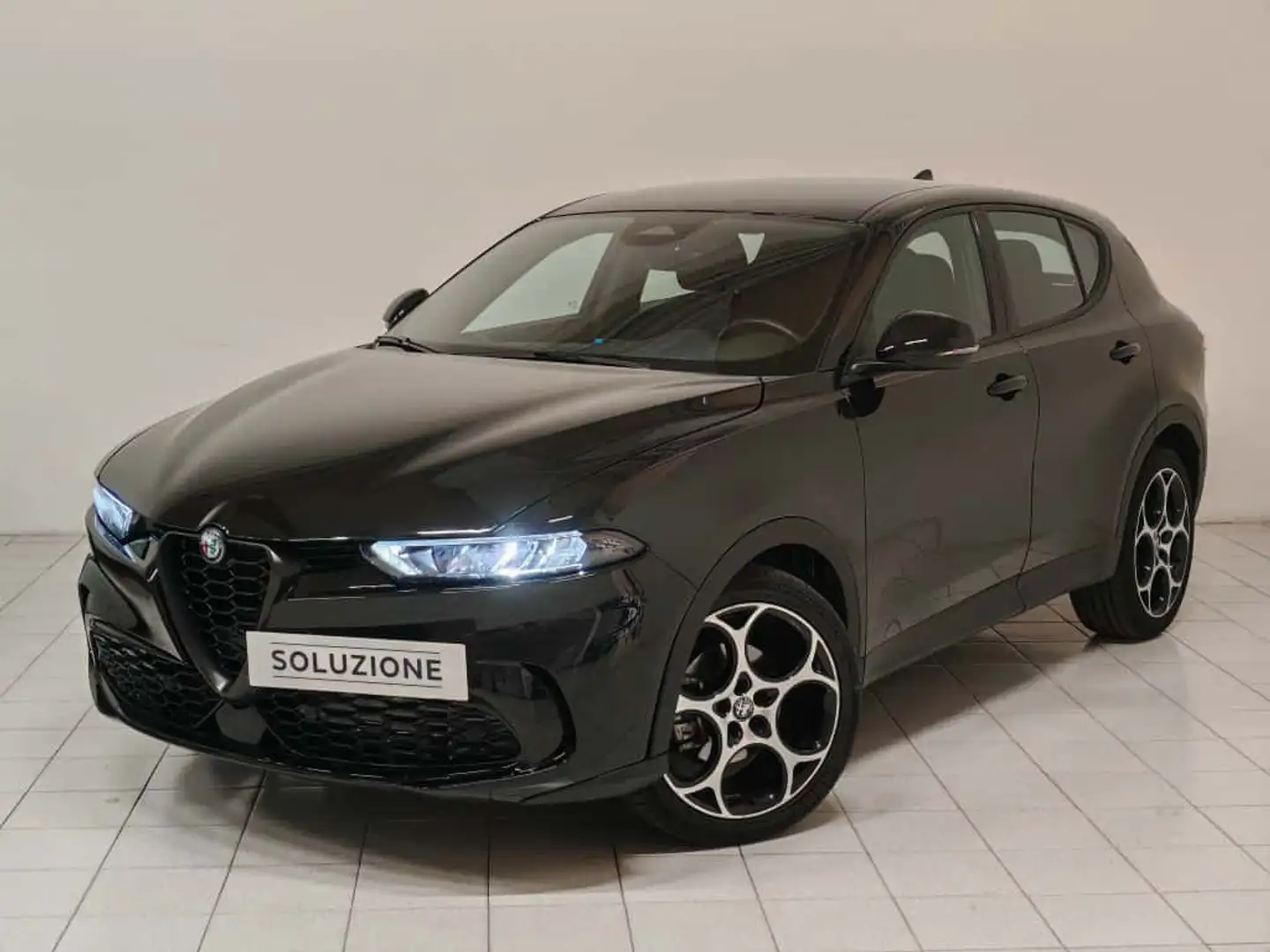 Alfa Romeo Tonale 1.6  130 CV TCT6 AUTOCARRO N1 Zwart - 1