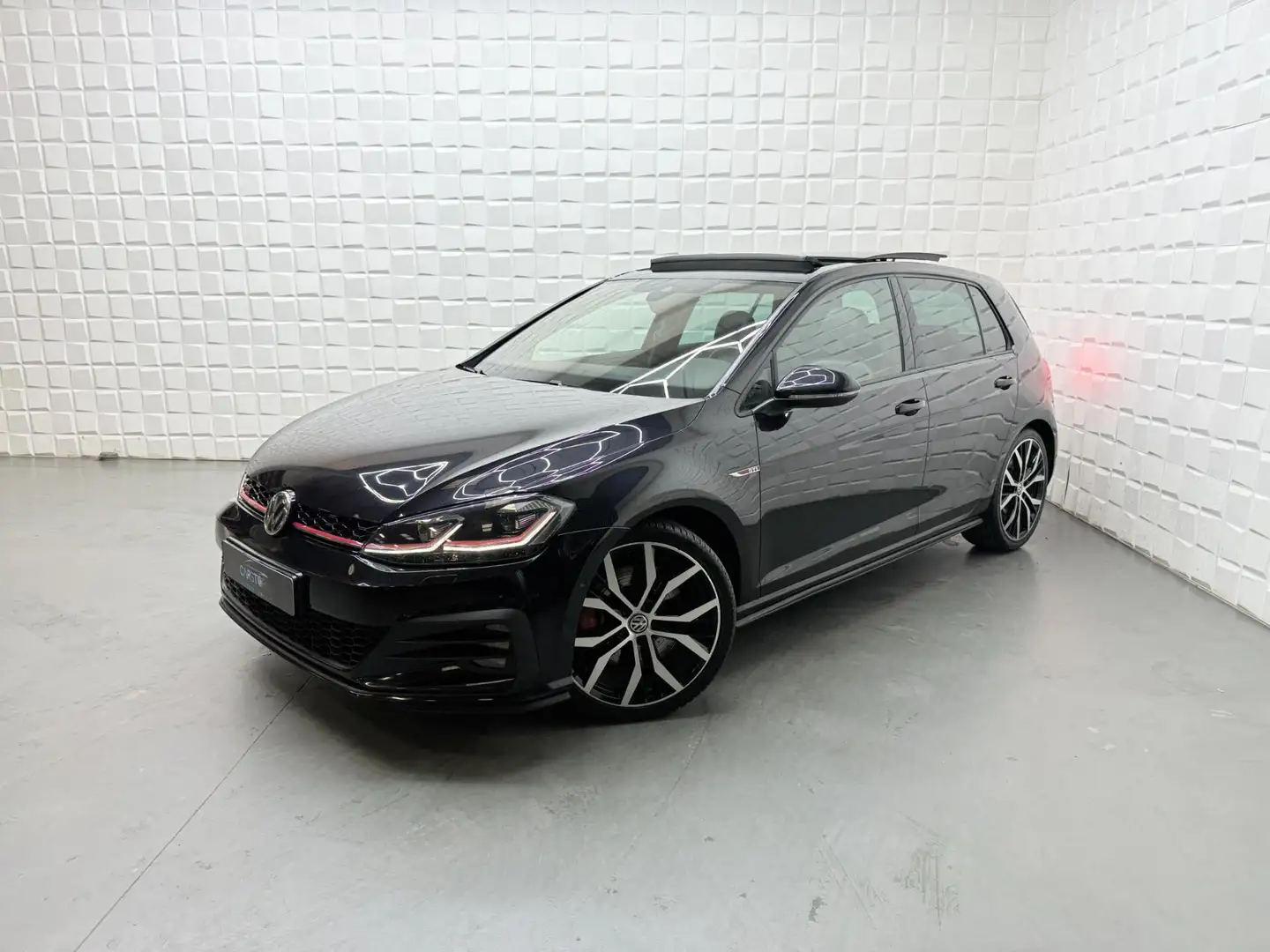 Volkswagen Golf GTI 2.0 TSI Performance PANO VIRTUAL LEER Noir - 1