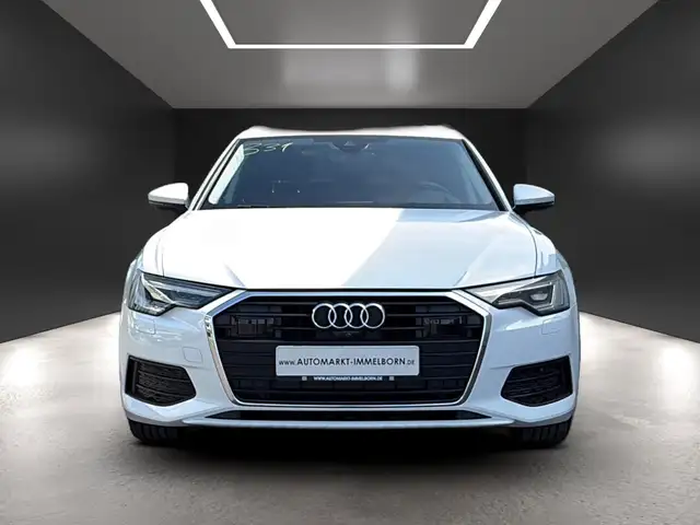 Audi A6 view 7