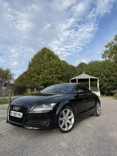 Audi TT Coupe 3.2 quattro DSG