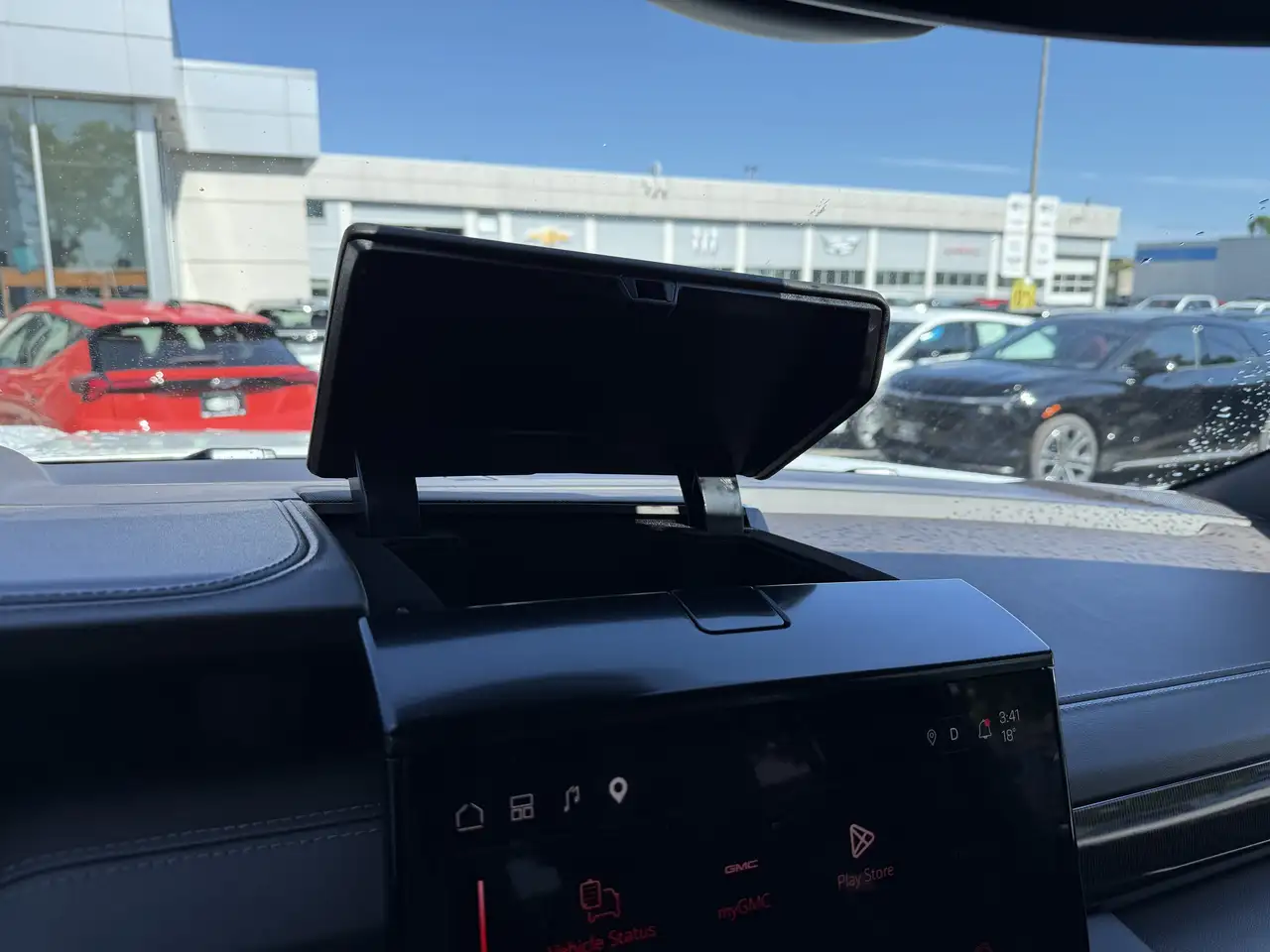 GMC Yukon снимка GMC Yukon