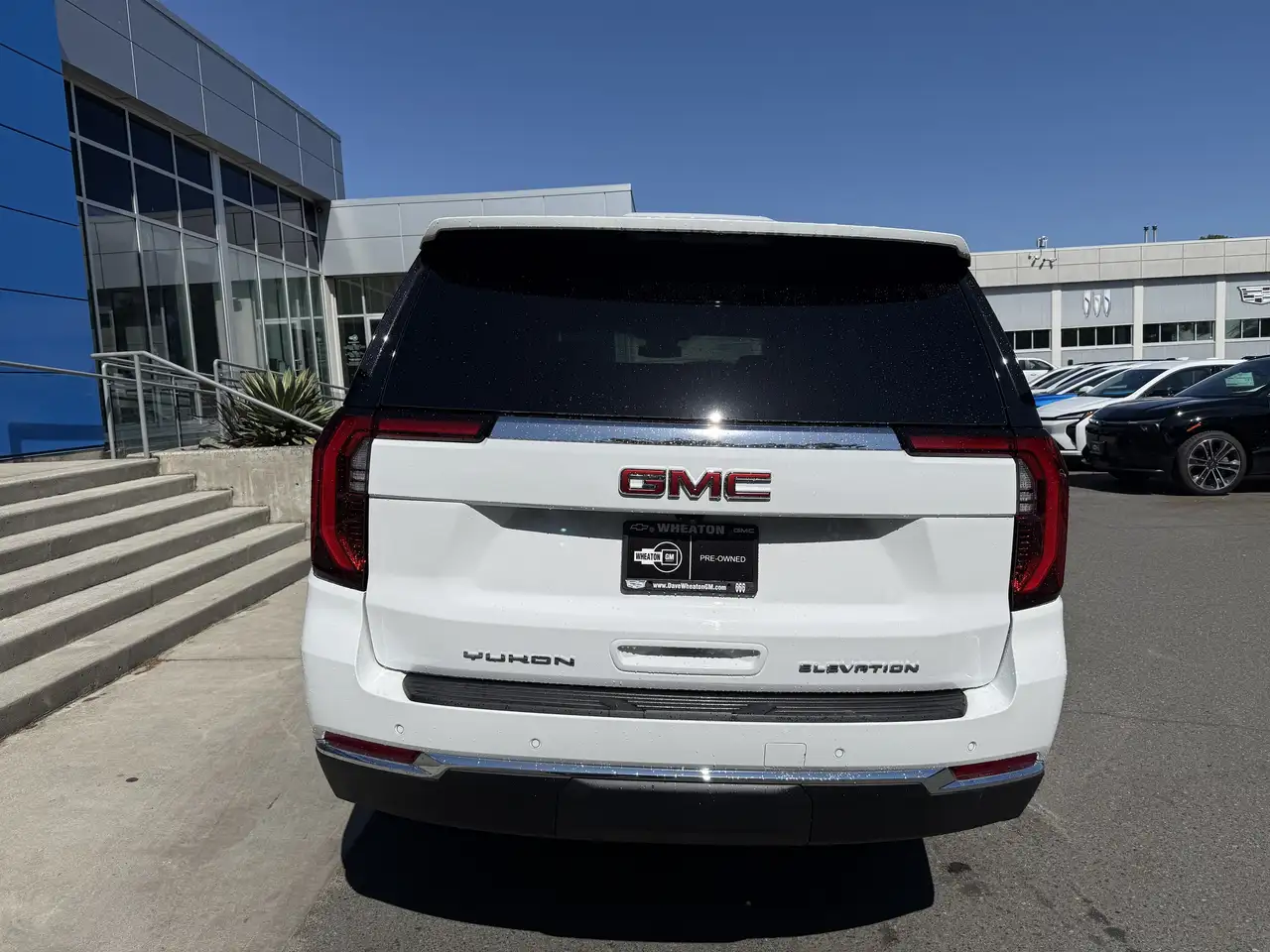 GMC Yukon снимка GMC Yukon