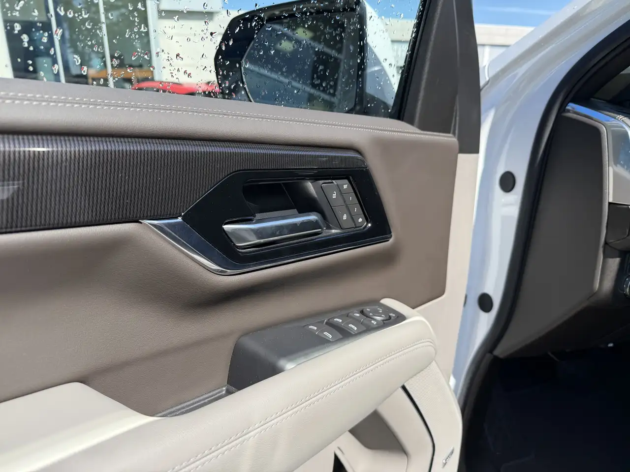 GMC Yukon снимка GMC Yukon