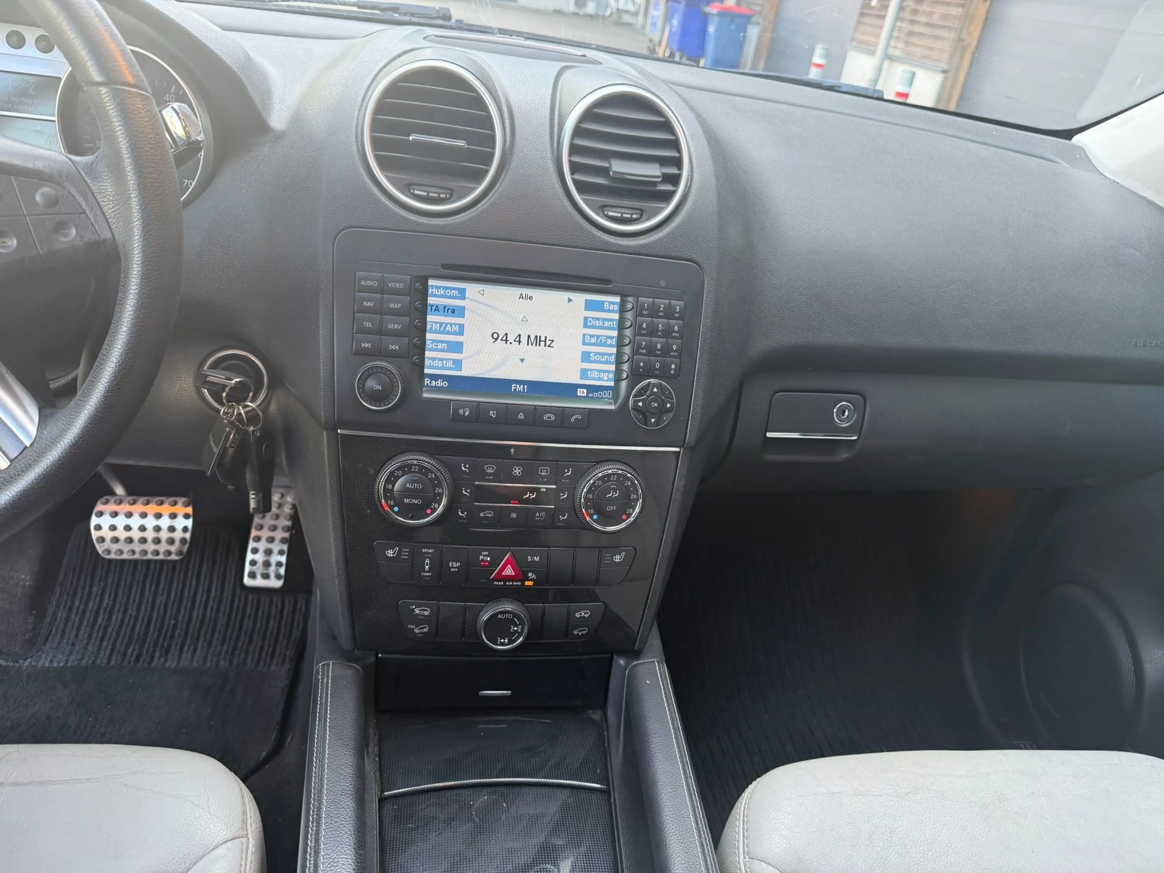 Mercedes-Benz ML 500 ML 500 — photo 15