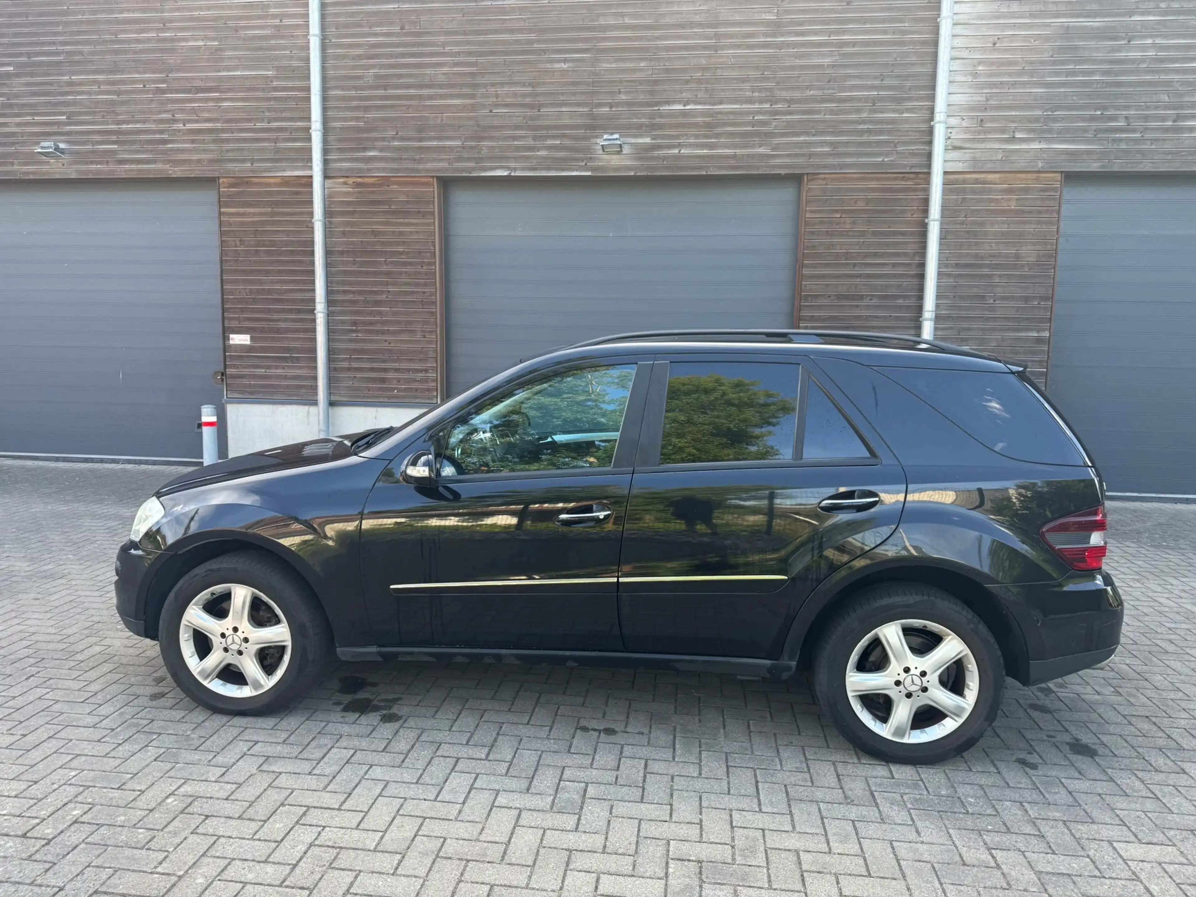 Mercedes-Benz ML 500 ML 500 — photo 5