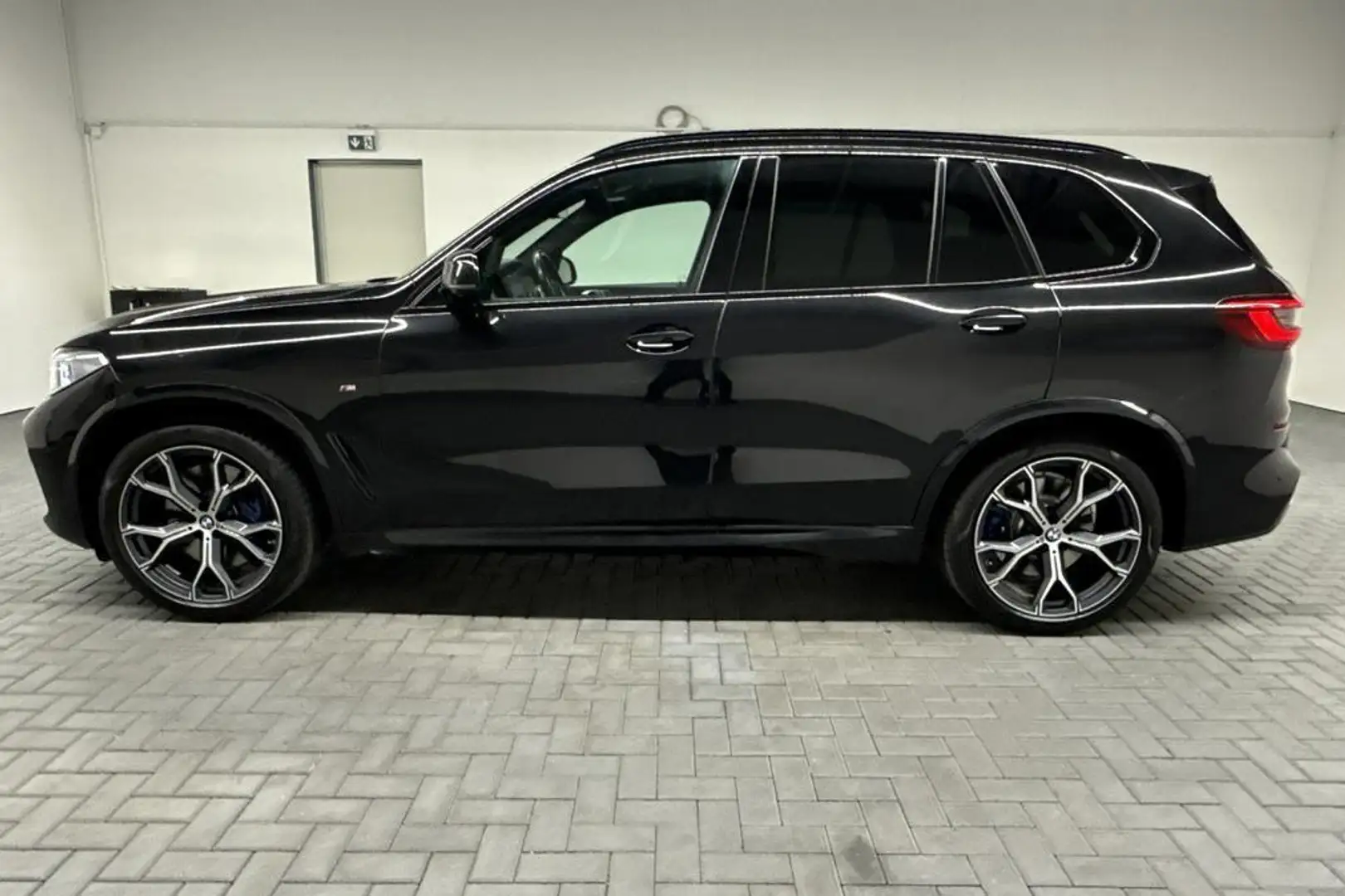 BMW X5 xDrive30d M-Sport Laser/AHK/Leder/21-Zoll/ACC/360° Negro - 2