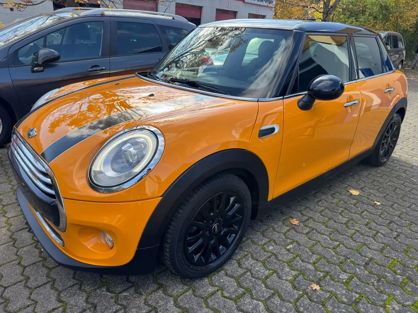 MINI Cooper 5-trg. Panorama+Xenon+LED+Buetooth Arancione - 1