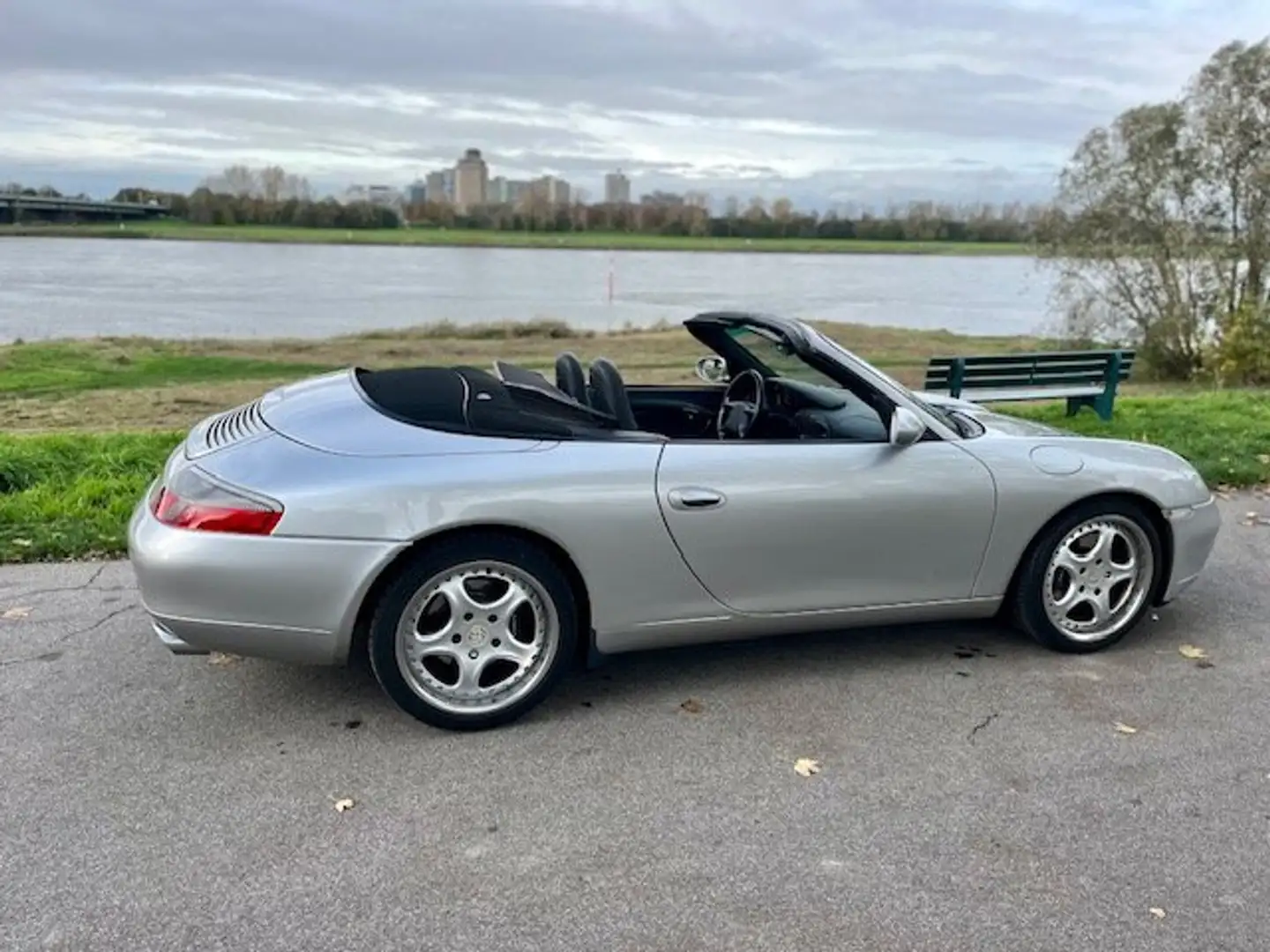 Porsche 911 911 Turbo Cabriolet Silber - 2