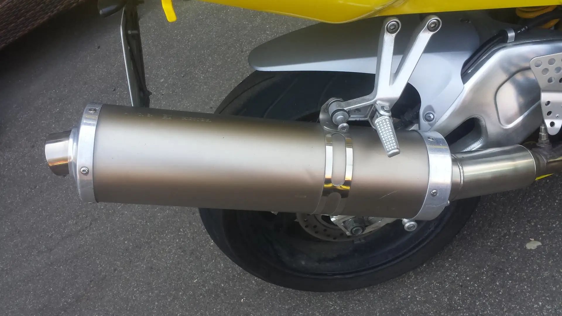 Honda CBR 900 Honda CBR 900SC50 Sárga - 2