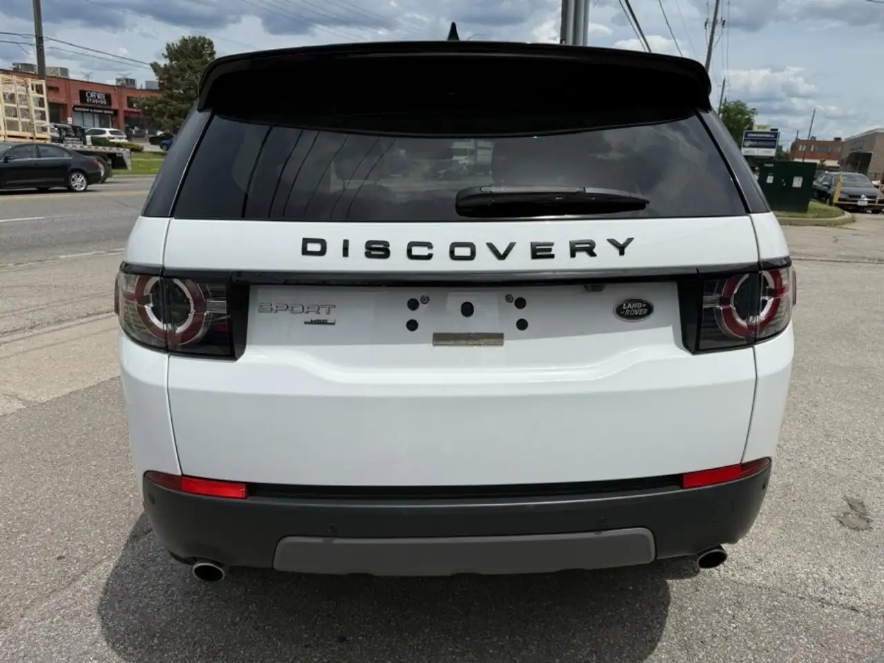 Land Rover Discovery Sport снимка Land Rover Discovery Sport
