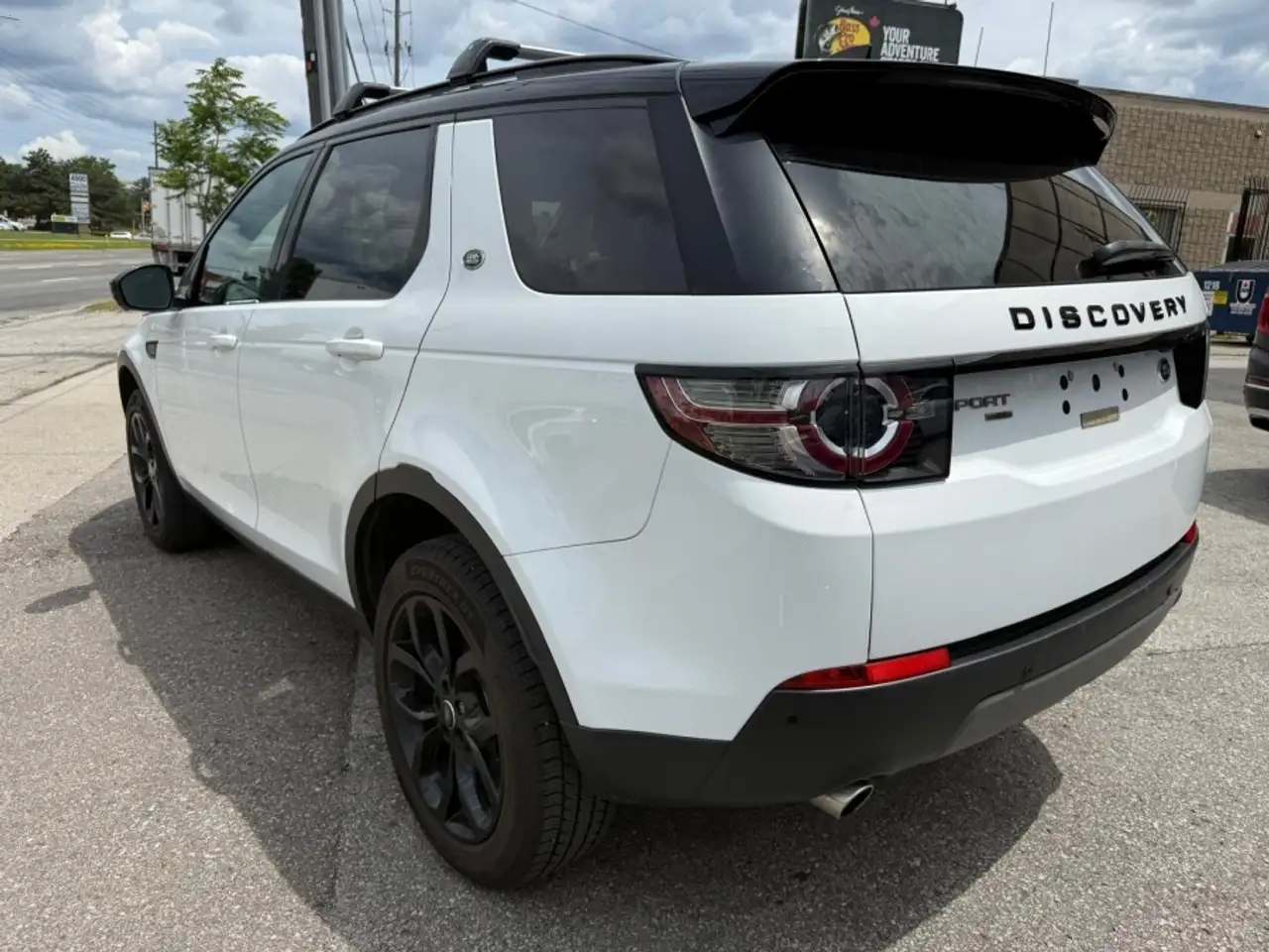 Land Rover Discovery Sport снимка Land Rover Discovery Sport