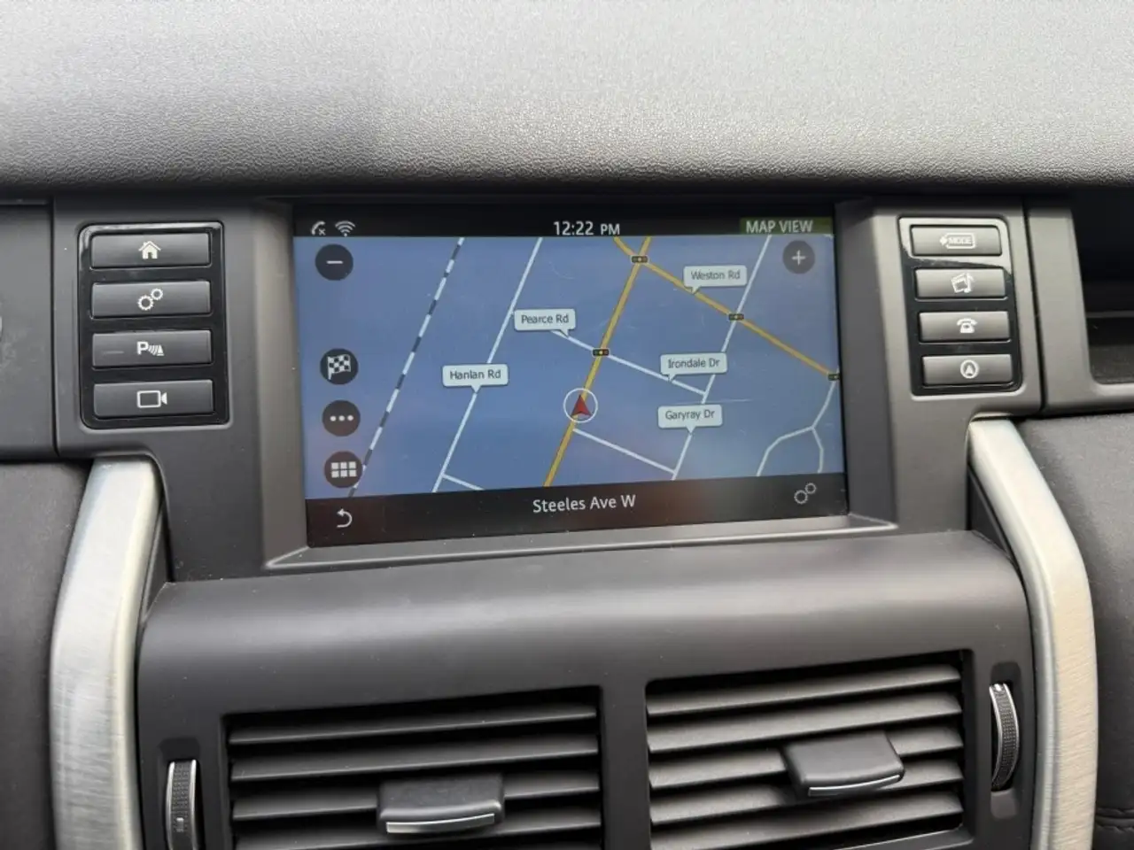 Land Rover Discovery Sport снимка Land Rover Discovery Sport
