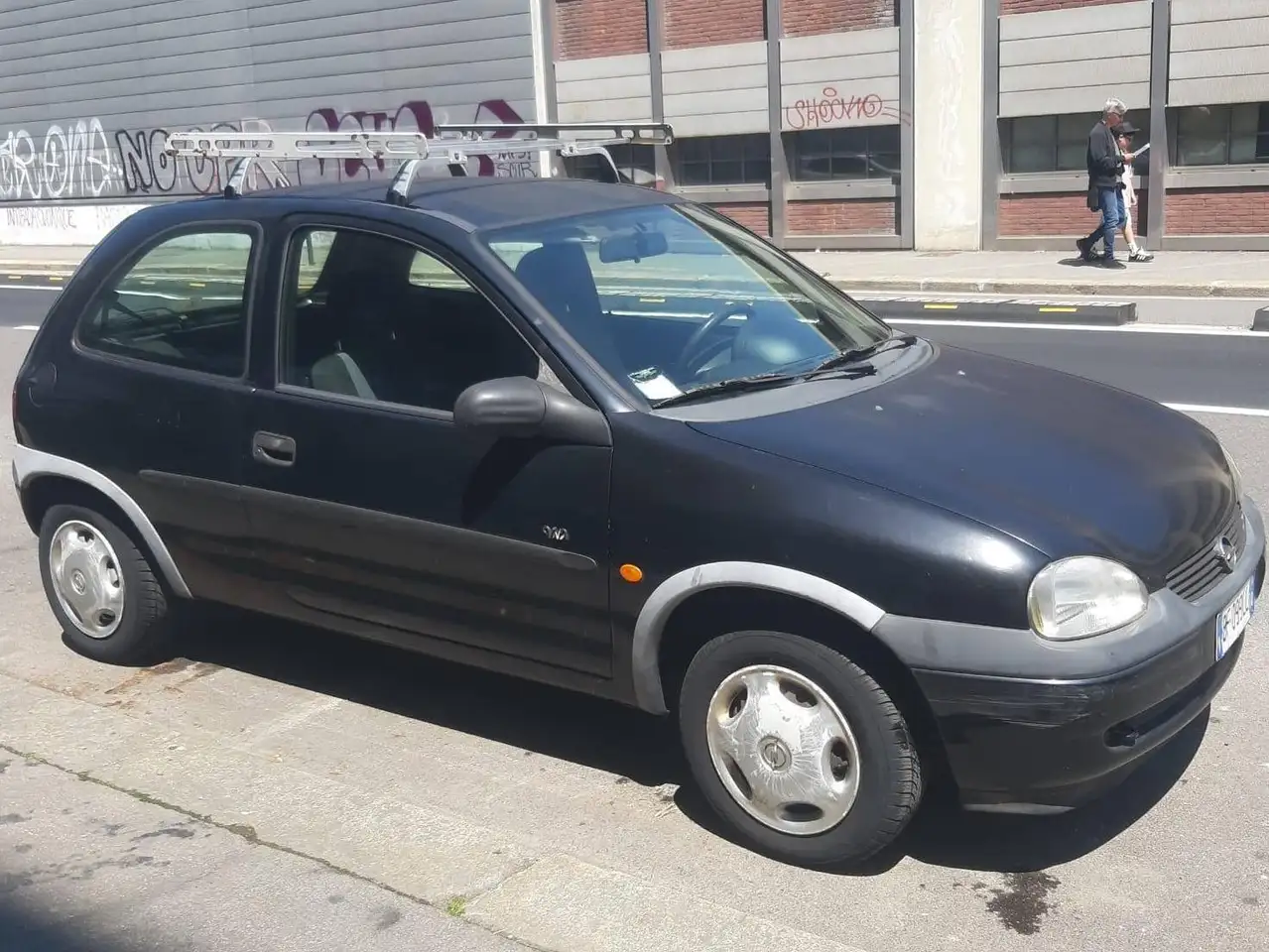 Opel Corsa II 1993 3p 1.0 12v Viva c/airbag 55cv, foto 1