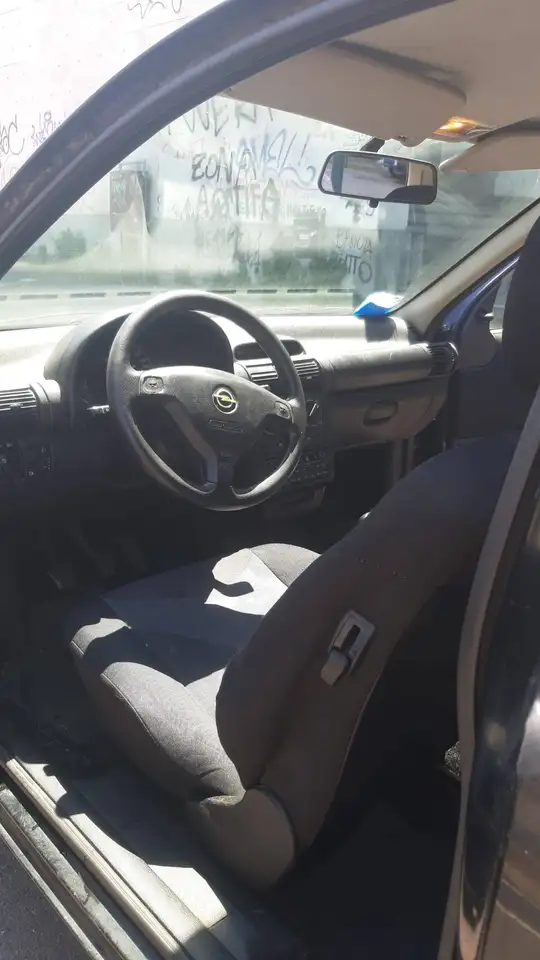 Opel Corsa II 1993 3p 1.0 12v Viva c/airbag 55cv, foto 10