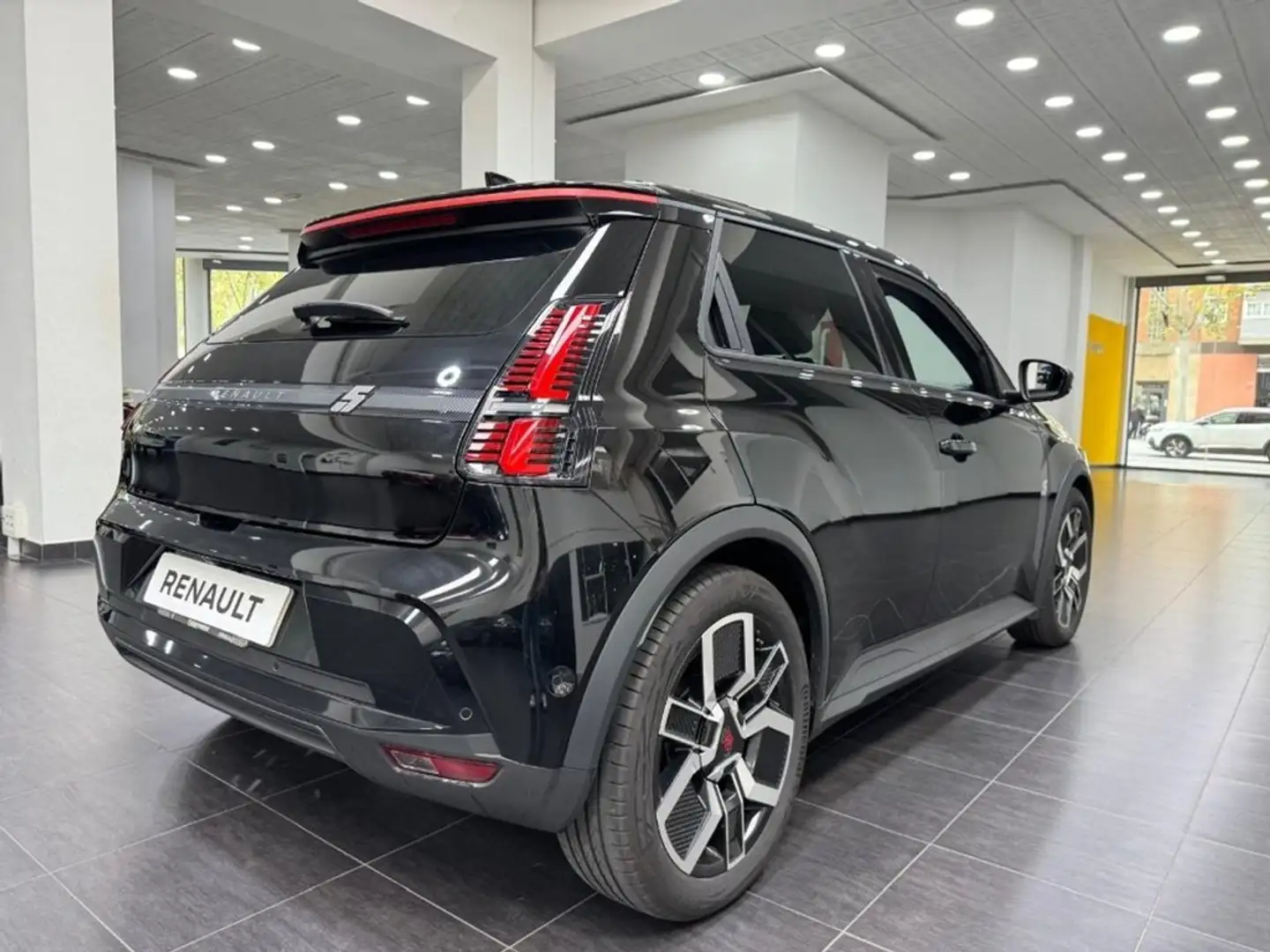 Renault R 5 120 Urban Range Techno Noir - 2