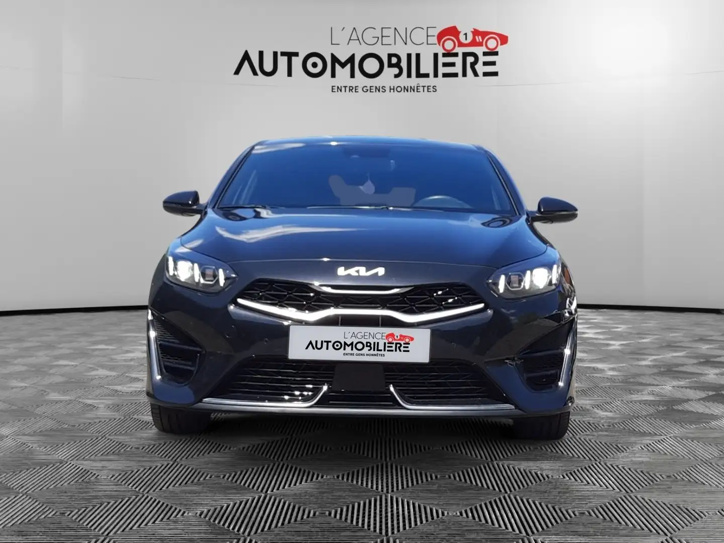 Kia ProCeed / pro_cee'd 1.5i T-GDi GT-Line 159Ch/ Garantie Kia 01/31 - 2