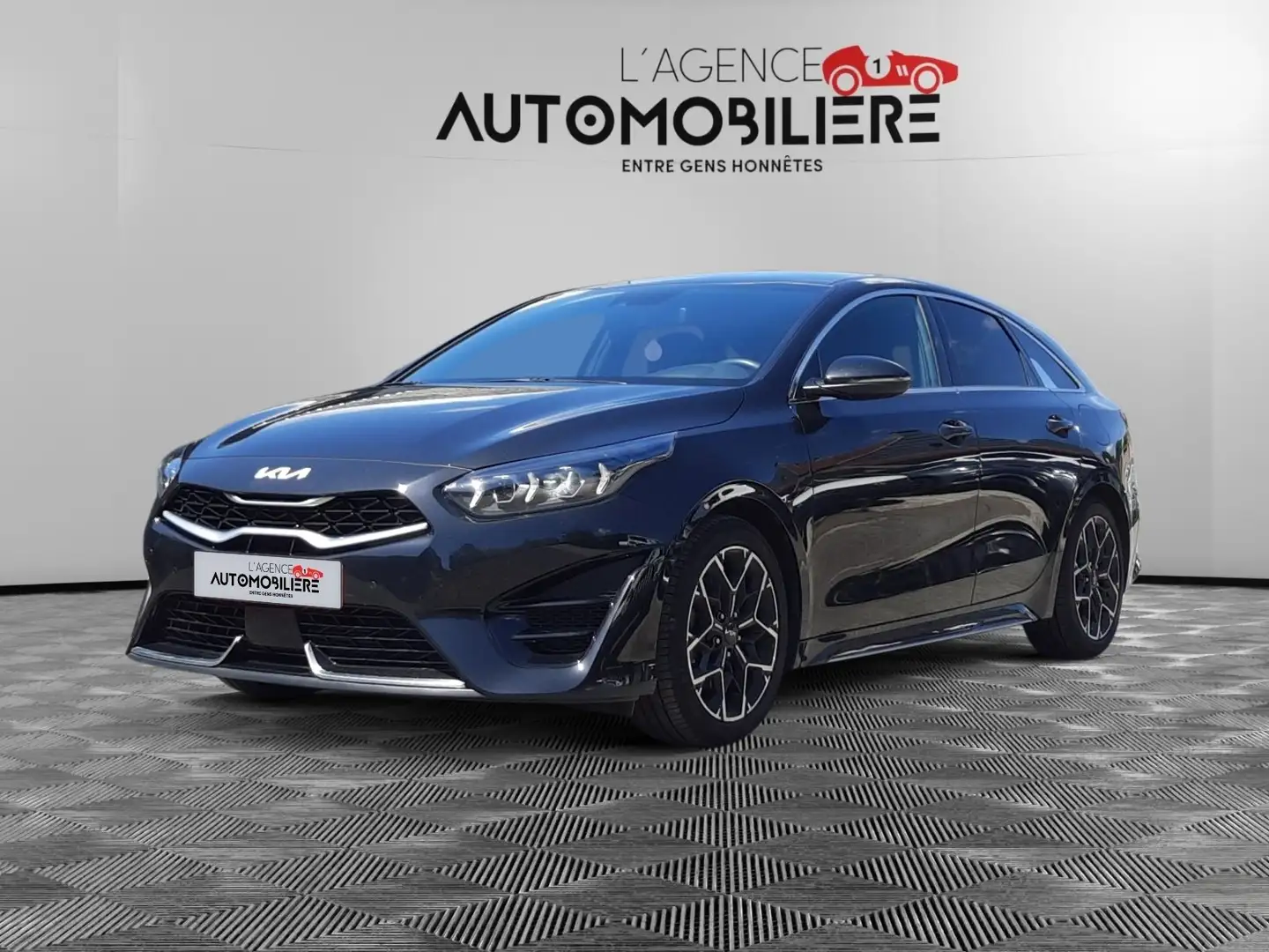 Kia ProCeed / pro_cee'd 1.5i T-GDi GT-Line 159Ch/ Garantie Kia 01/31 - 1