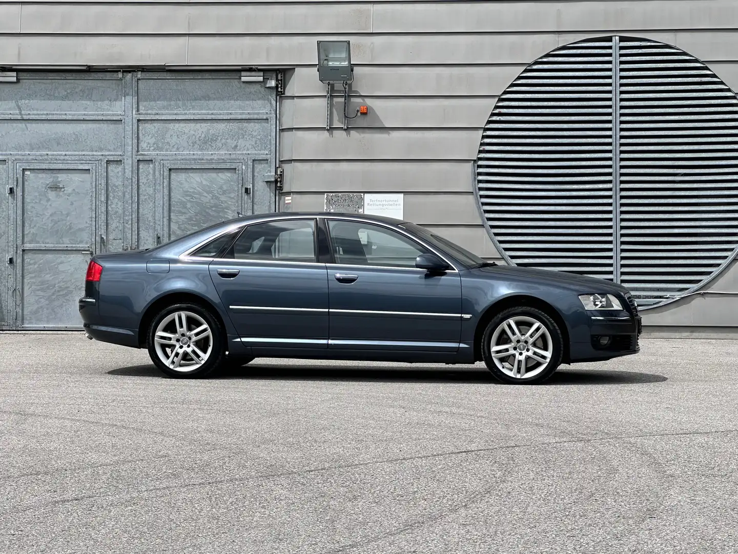 Audi A8 4,2 TDI V8 quattro DPF Tiptronic Blau - 1