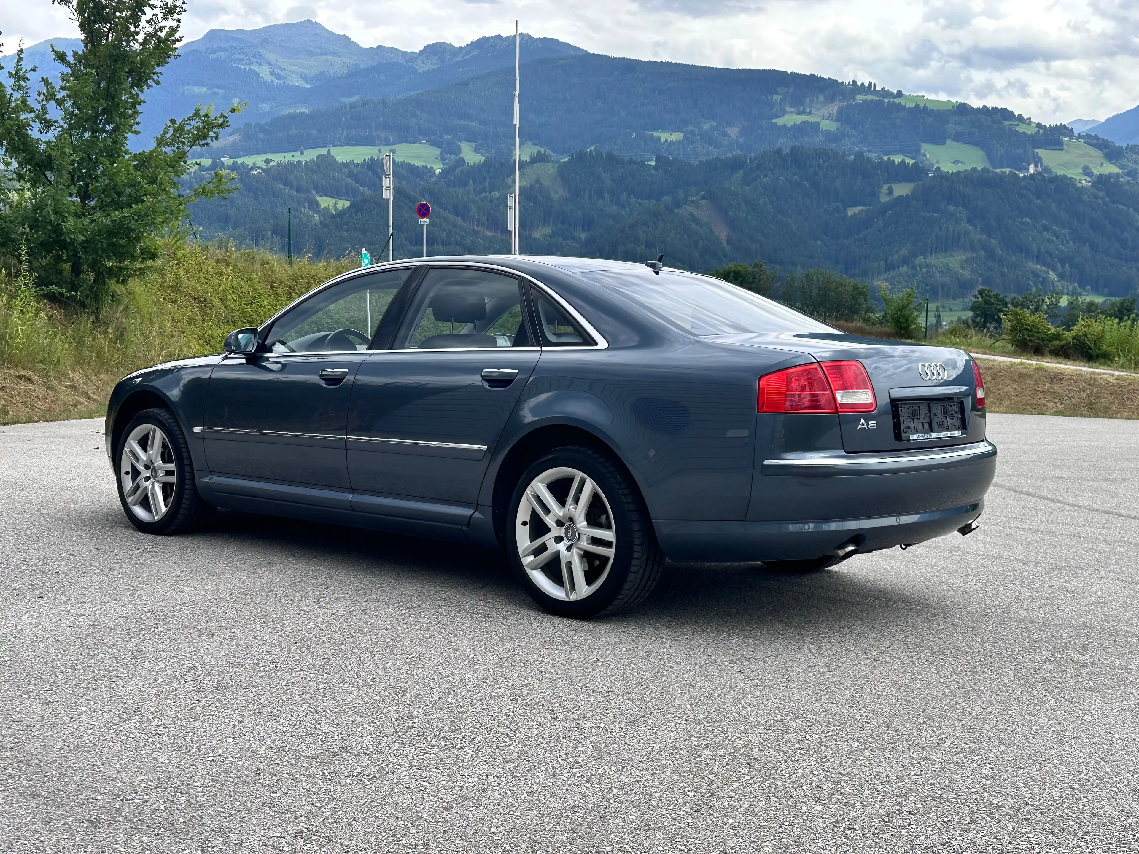 Audi A8 4,2 TDI V8 quattro DPF Tiptronic — photo 11