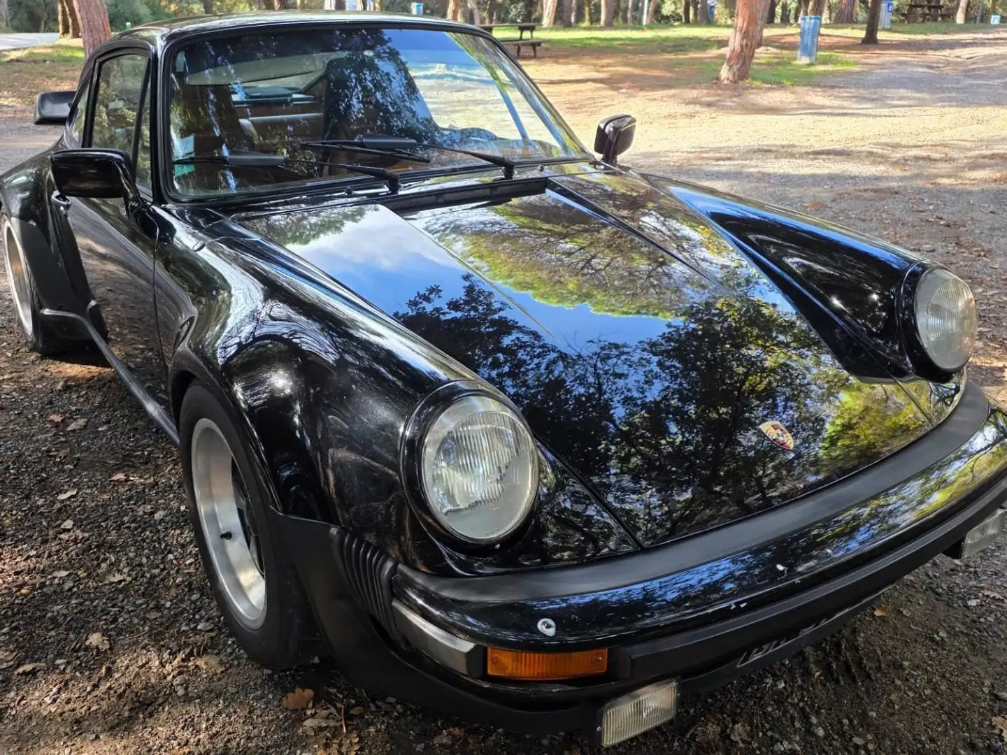 Porsche 930 turbo Noir - 1