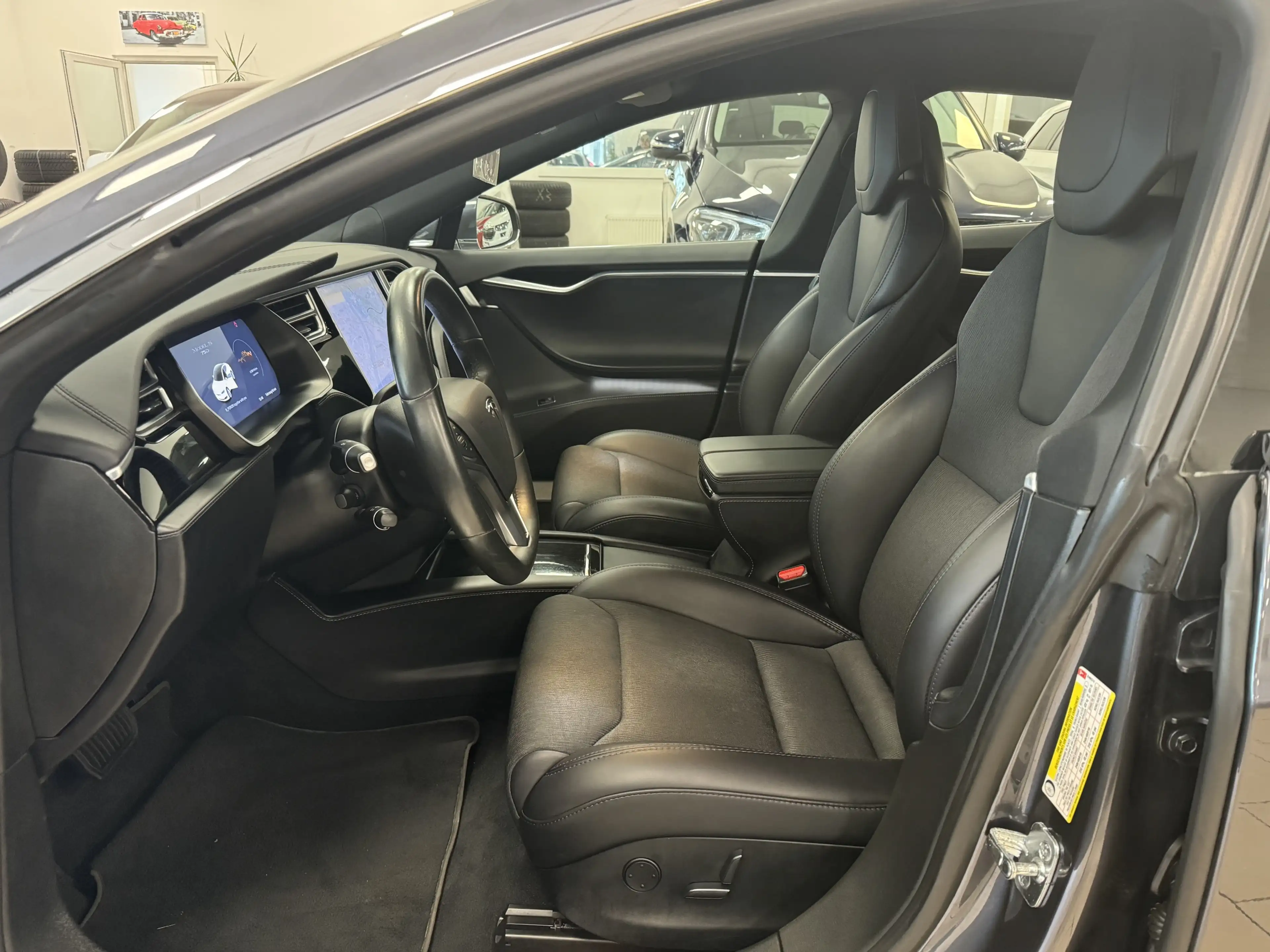 Tesla Model S 75D Komfort Autopilot 3.0 Pano LED ACC — photo 10