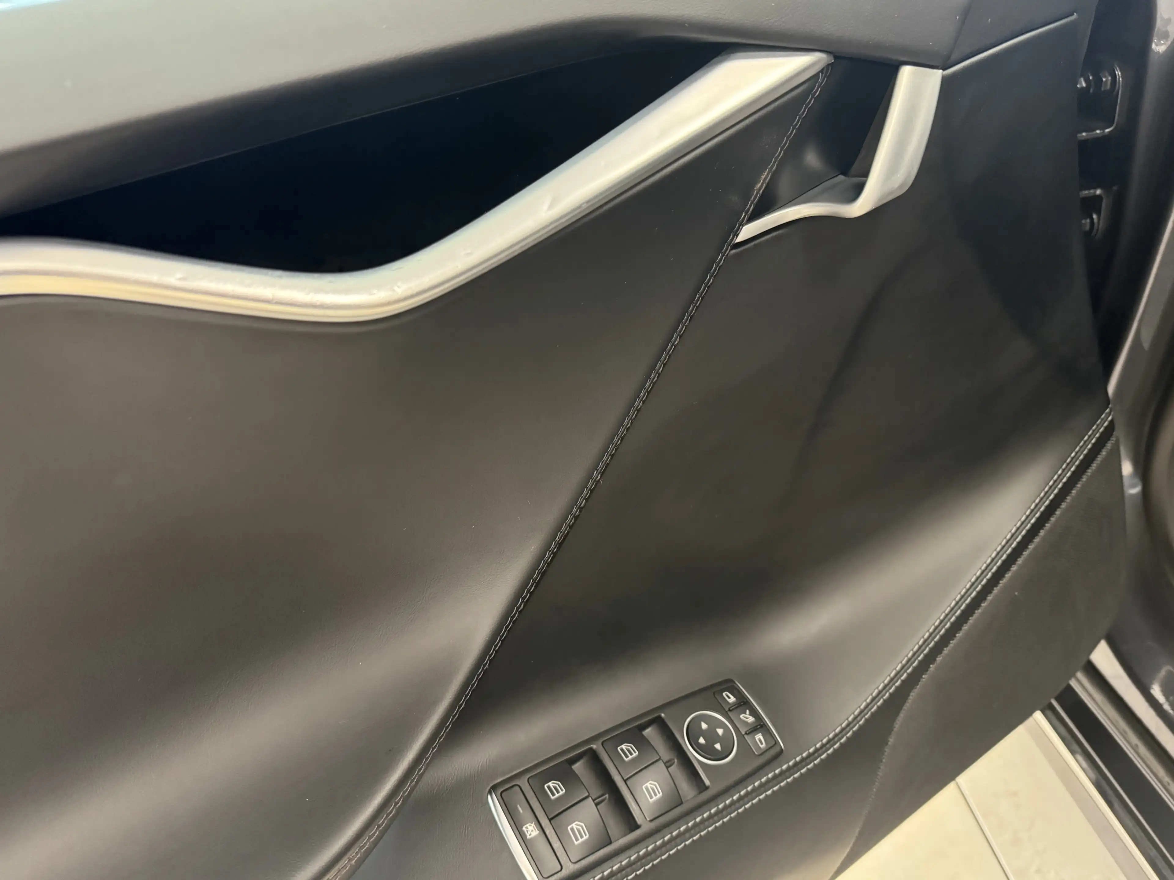 Tesla Model S 75D Komfort Autopilot 3.0 Pano LED ACC — photo 13