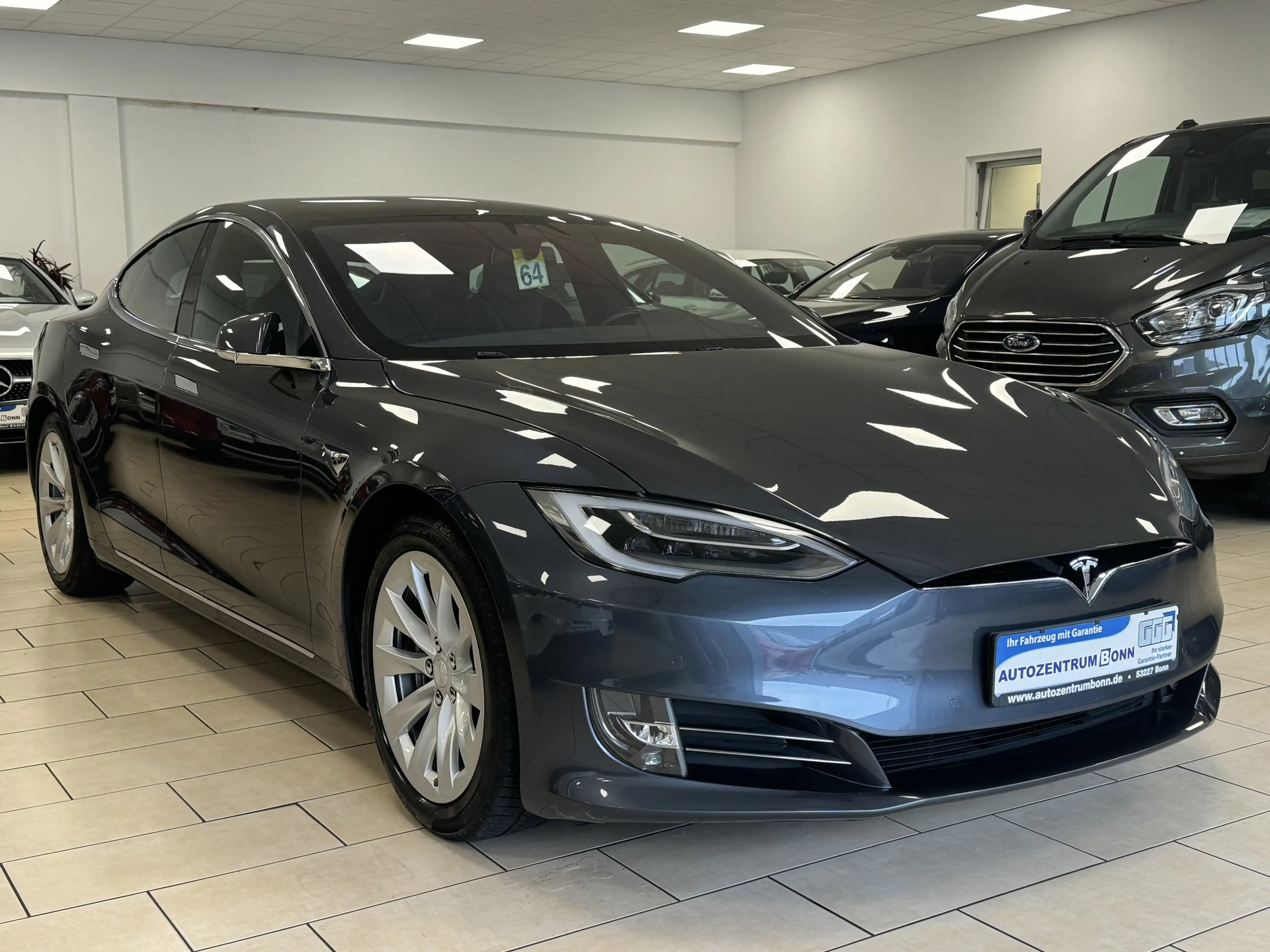 Tesla Model S 75D Komfort Autopilot 3.0 Pano LED ACC — photo 3