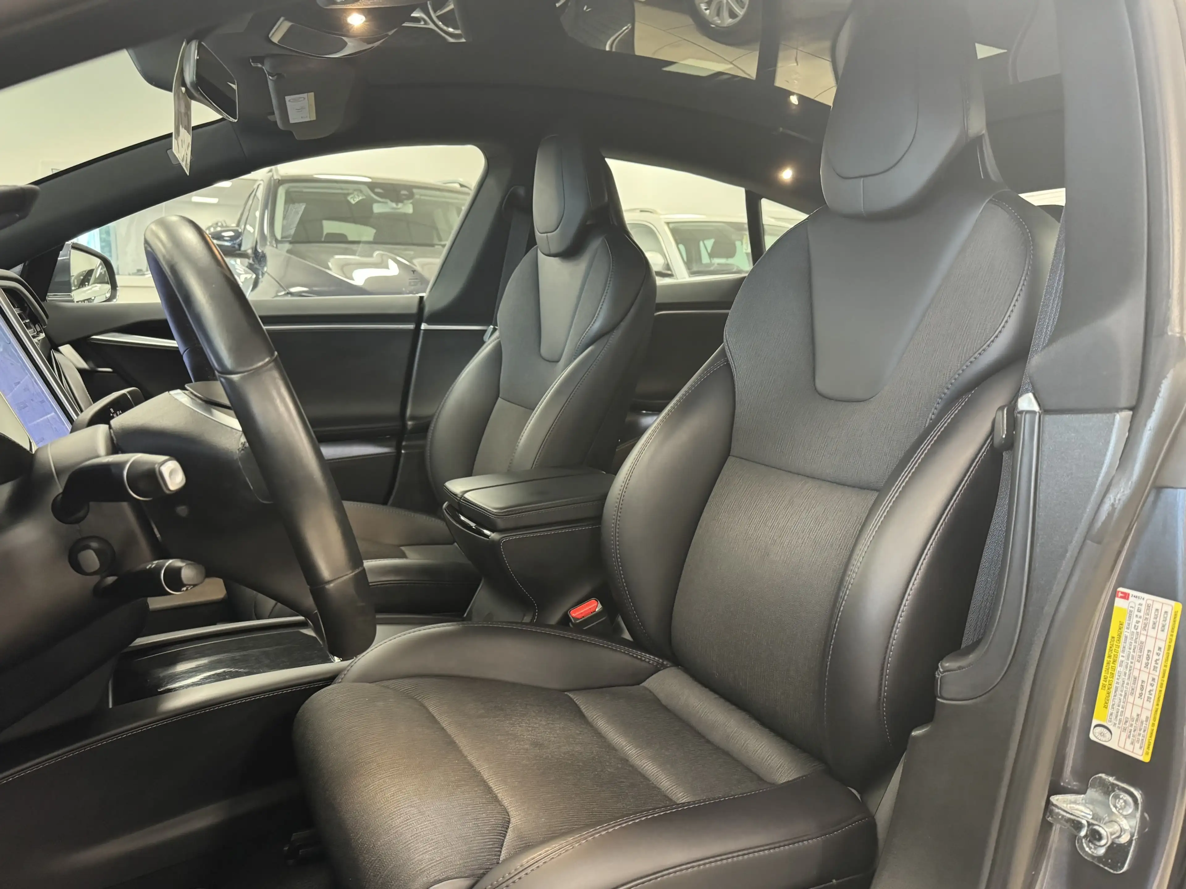 Tesla Model S 75D Komfort Autopilot 3.0 Pano LED ACC — photo 11