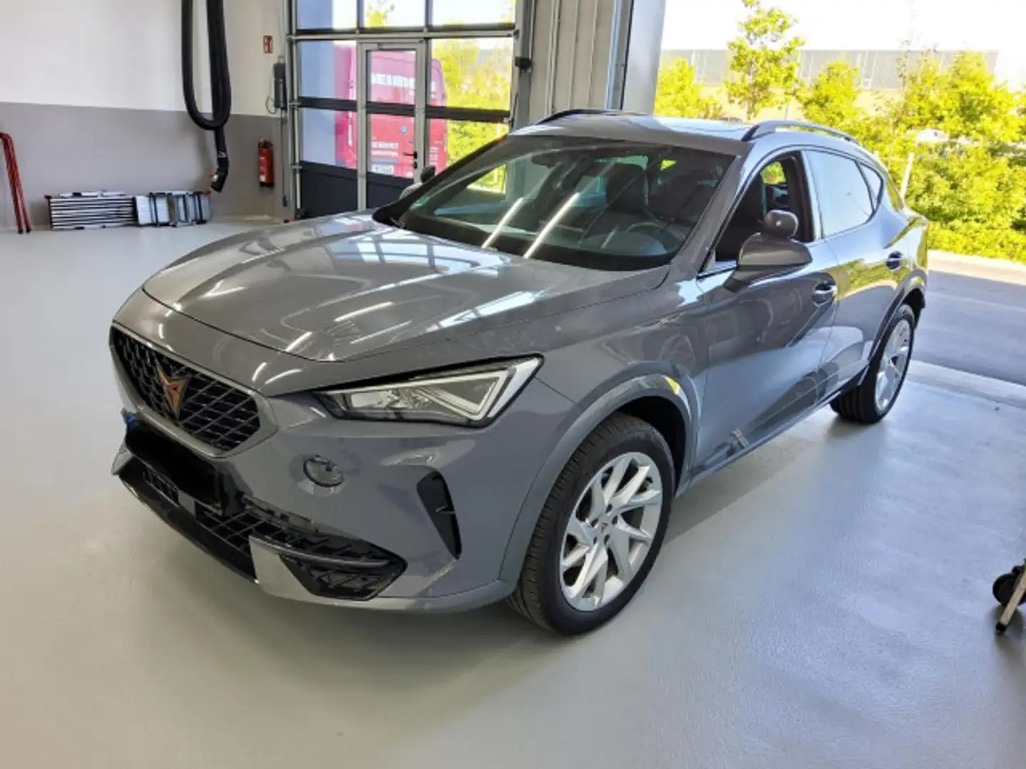 CUPRA Formentor Cupra Formentor 2.0 TDI *ACC*AHK*LED*PANO*18''* Grau - 2