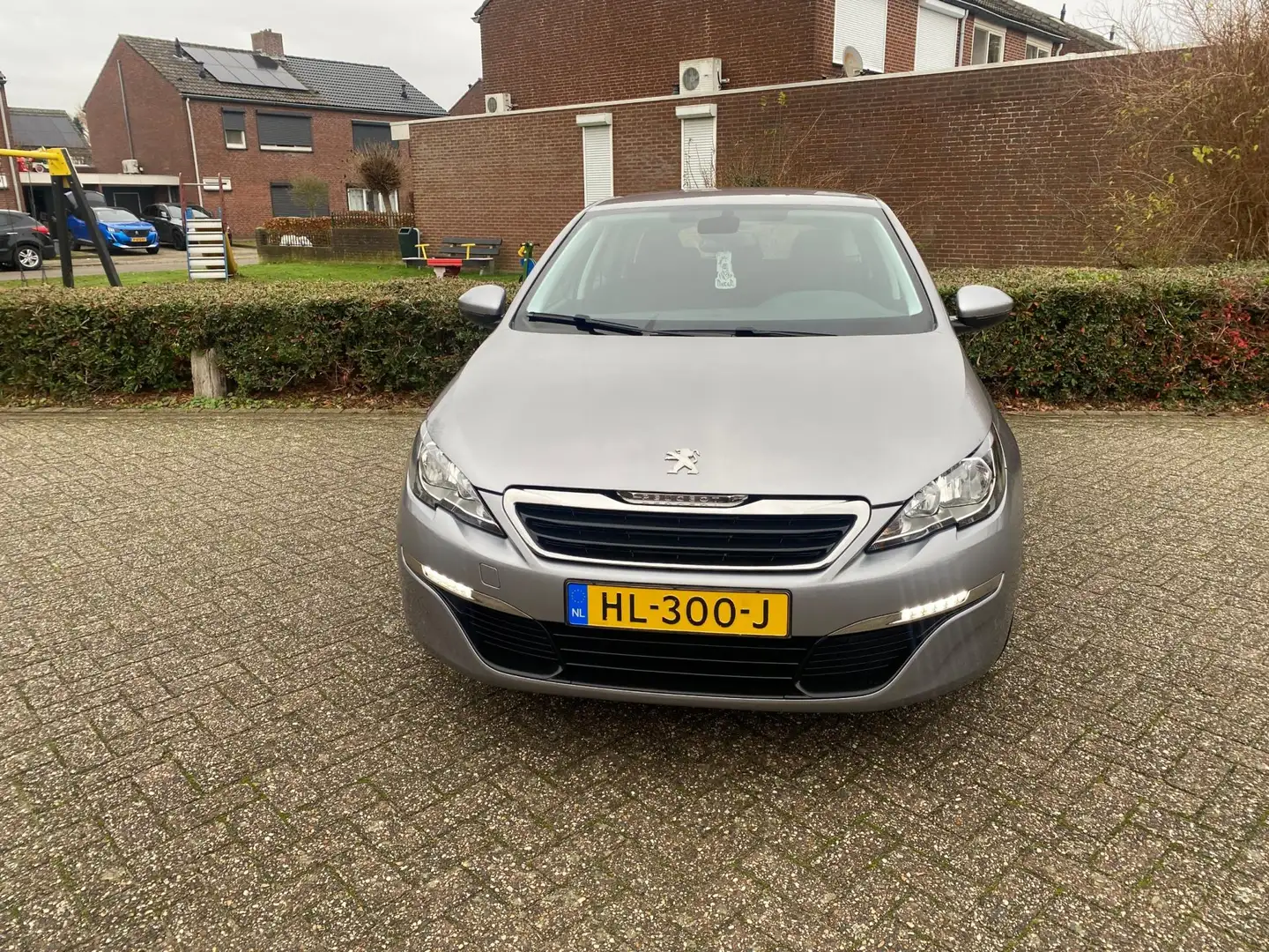 Peugeot 308 SW 1.6 BlueHDI Blue Lease Pack Grijs - 2