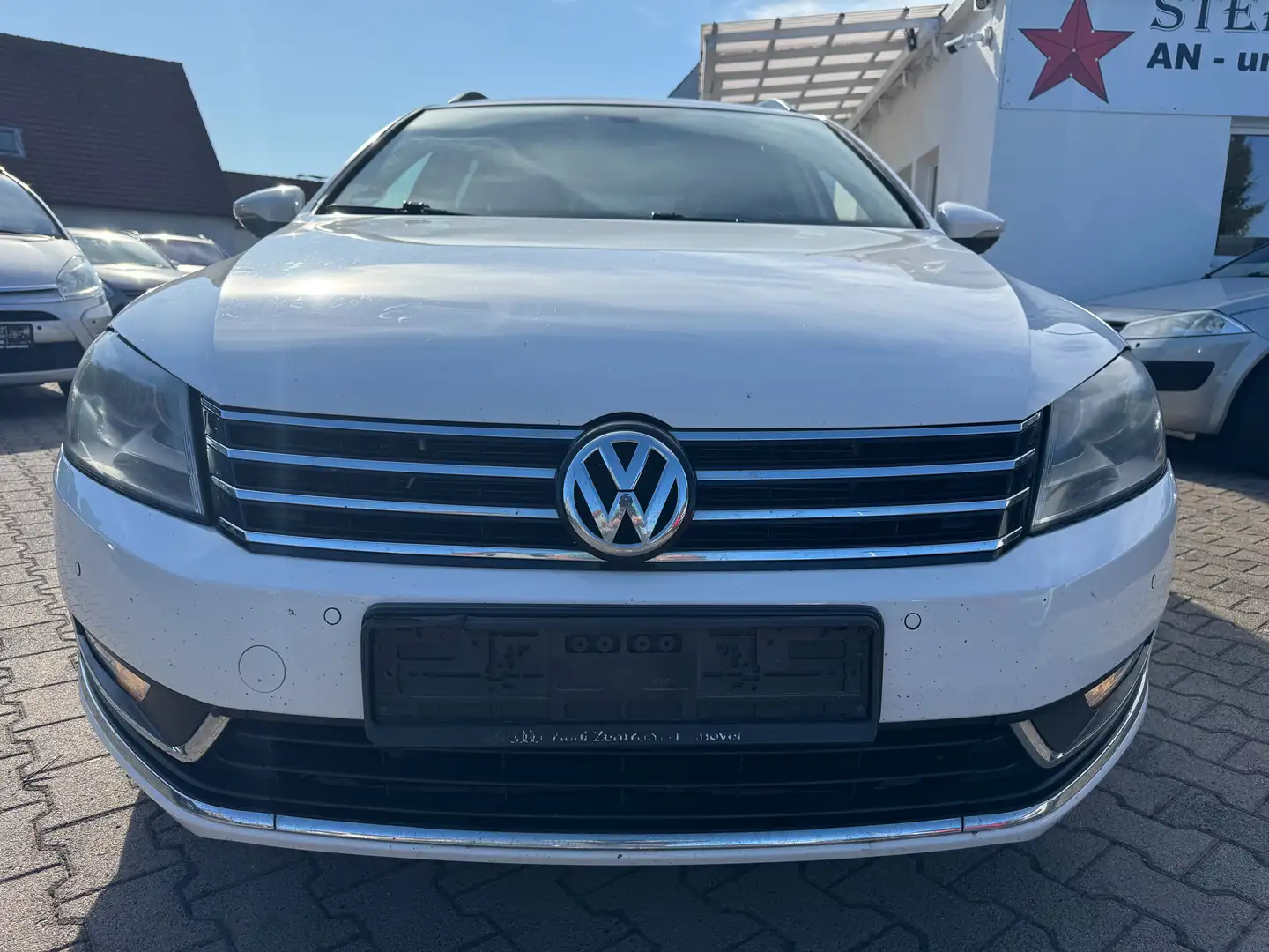 Volkswagen Passat Variant Comfortline BlueMotion*Sitzbelüftung*Massage White - 2