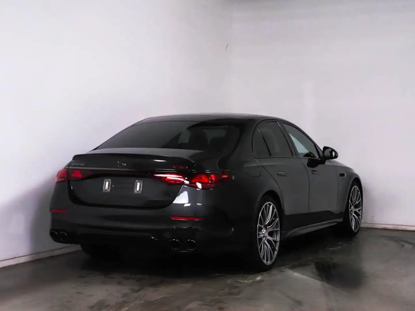 Mercedes-Benz E 53 AMG 4MATIC+ / Panoramadak/ Night 1+2/ DYNAMIC Plus/ Su Gris - 2