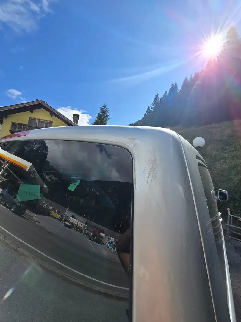 Volkswagen T5 Caravelle Caravelle 2,5 TDI Tiptronic Grau - 2