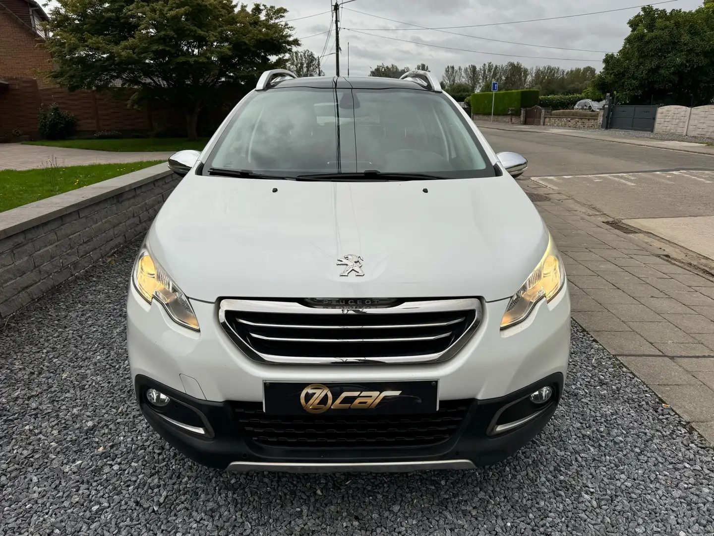 Peugeot 2008 1.6 BlueHDi Allure NAVİ/TOİT/CUİR/GARANTİE 1AN Blanc - 2