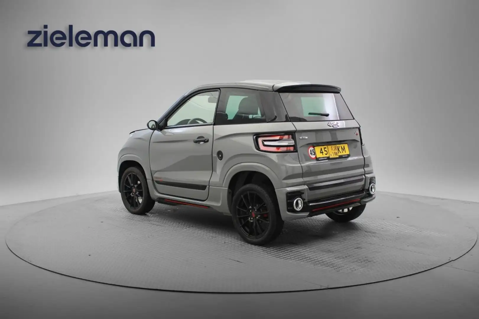 Ligier JS 60 dCi Sport Ultimate - 2021 - 40.956 km - Camera, Le Gris - 2
