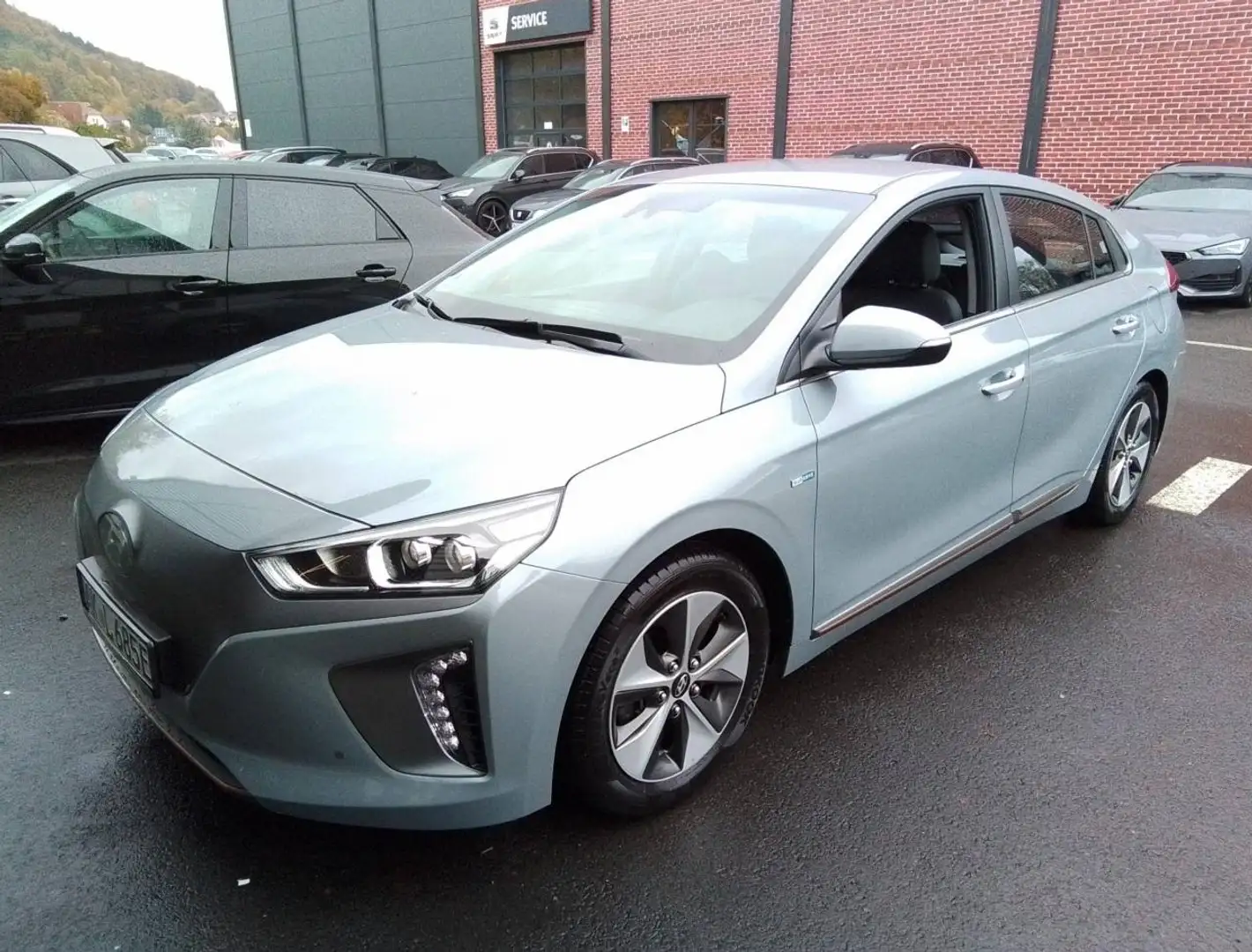 Hyundai IONIQ Premium Elektro Navi LED Klima Leder Scheckheft Grau - 1