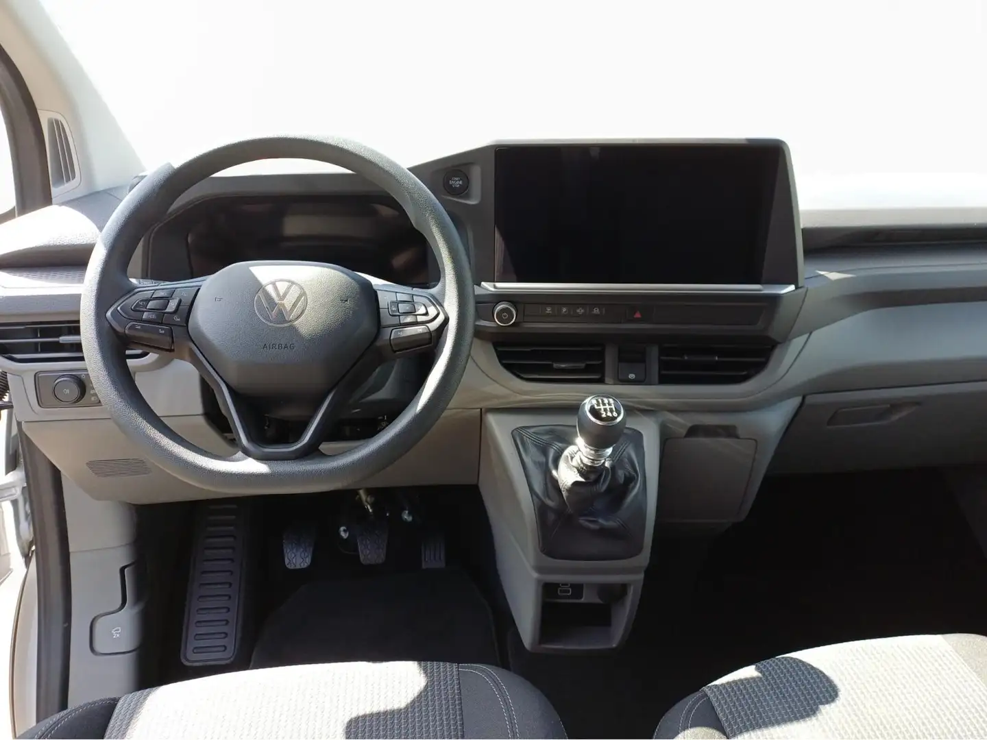 Volkswagen T7 Caravelle Basic Gris - 2