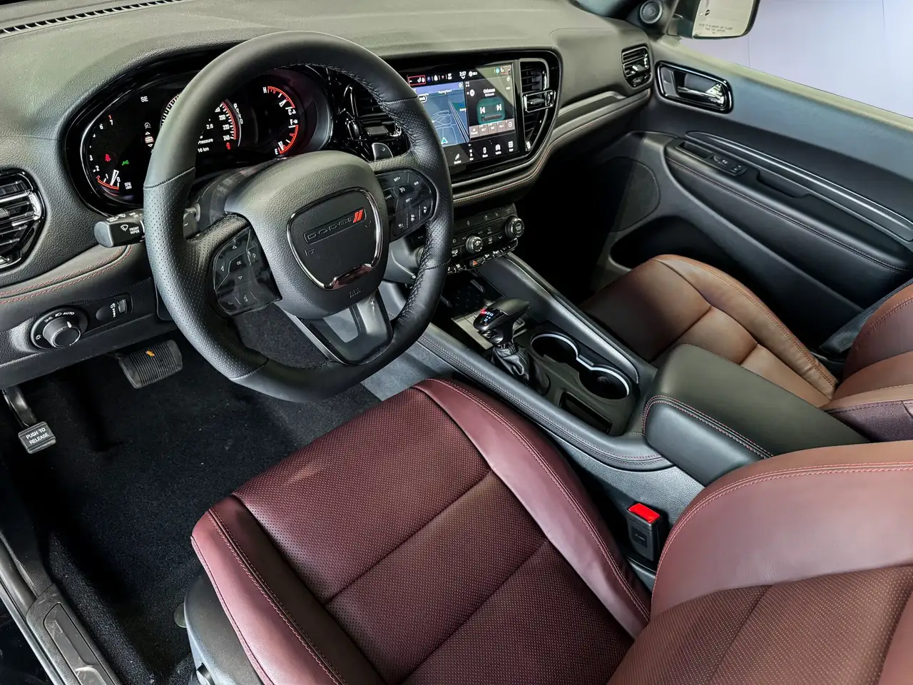 Dodge Durango снимка Dodge Durango