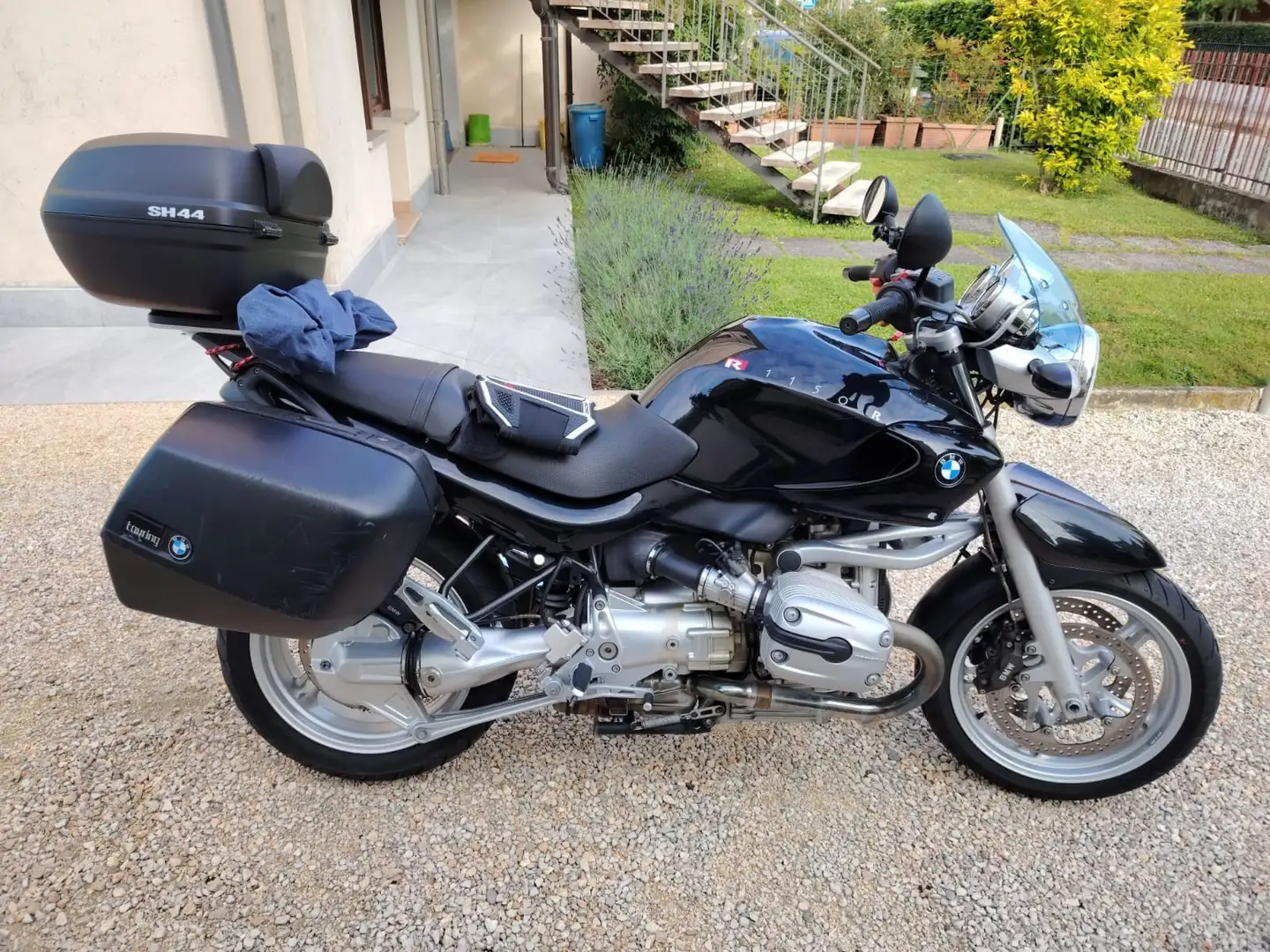 BMW R 1150 R Schwarz - 1