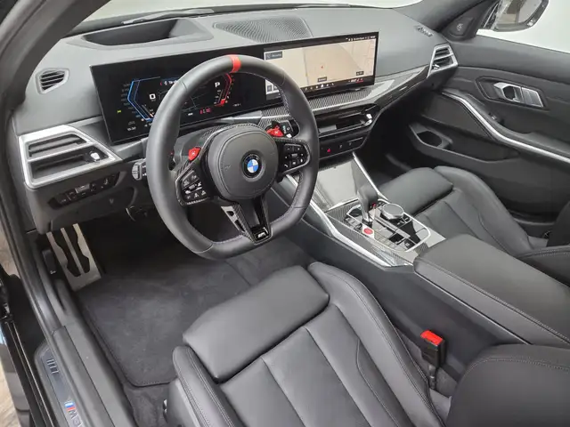 BMW M3 view 8